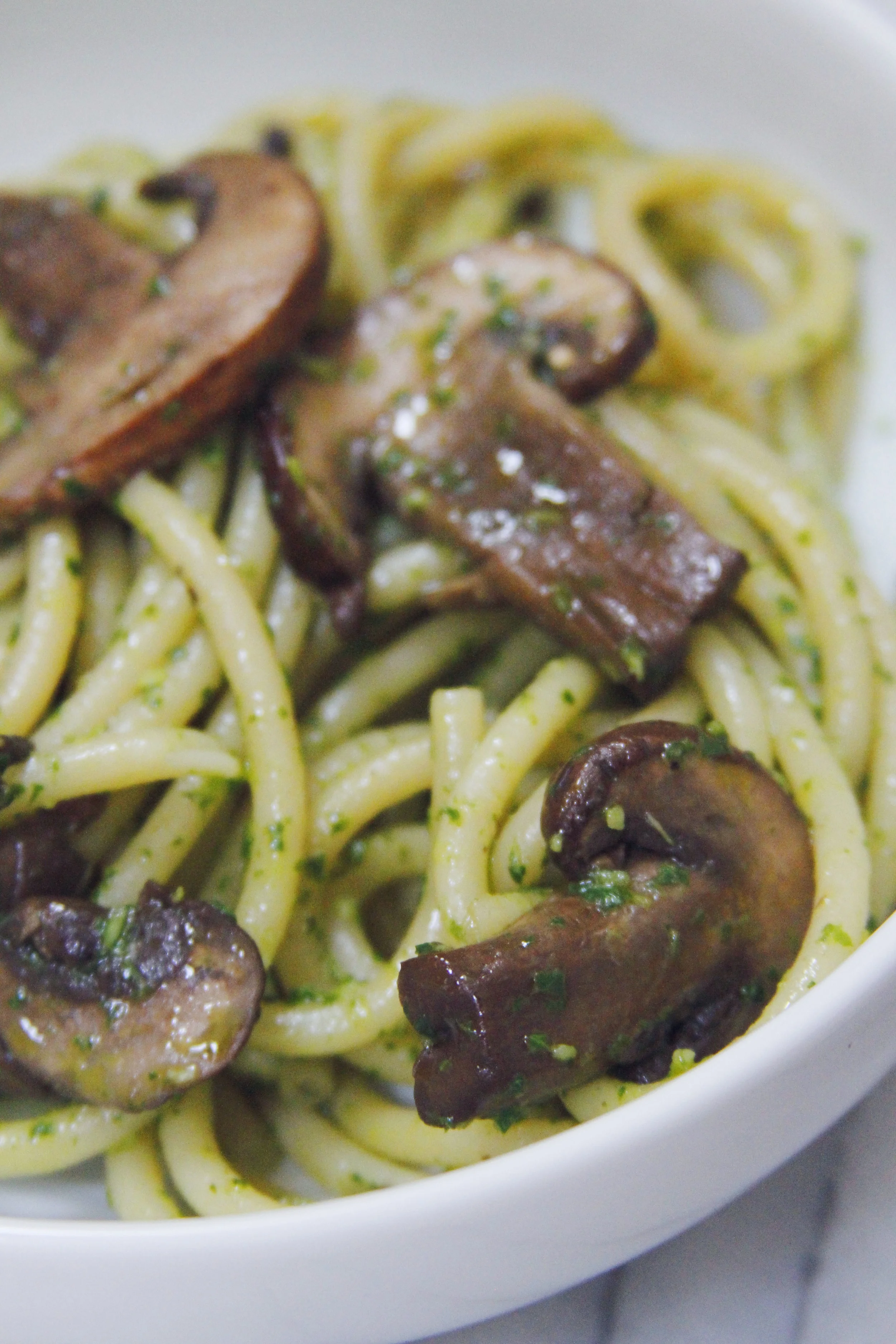 bucatini with mushrooms