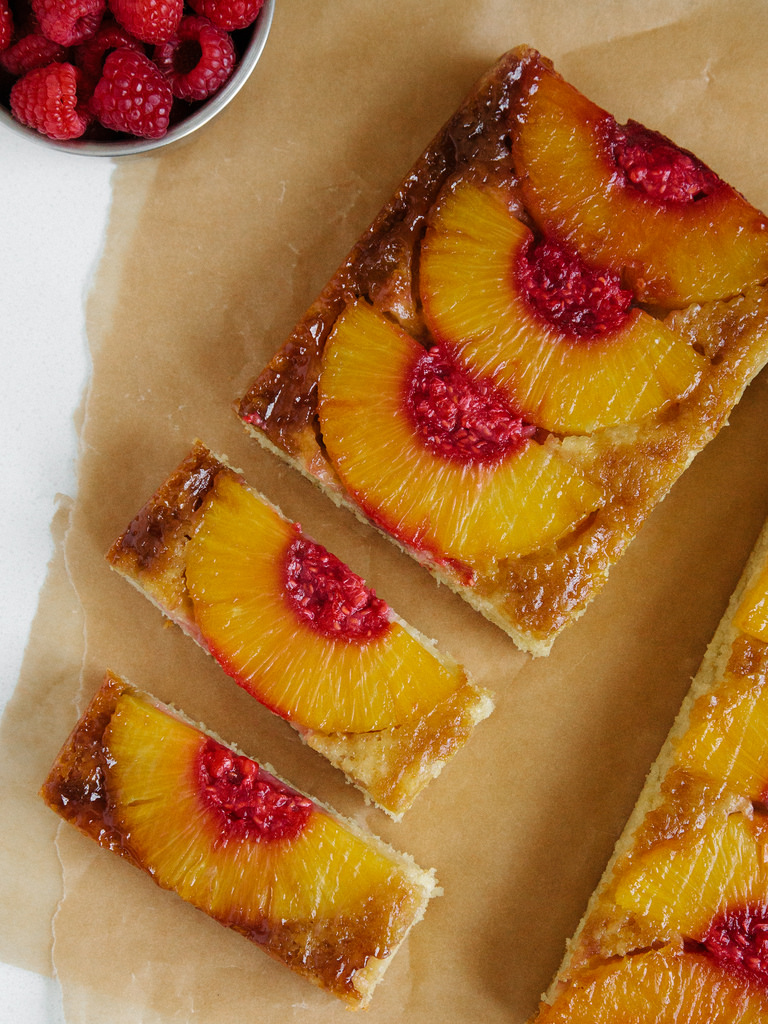 PINEAPPLE UPSIDE-DOWN CAKE + BOOZY RASPBERRY MASH