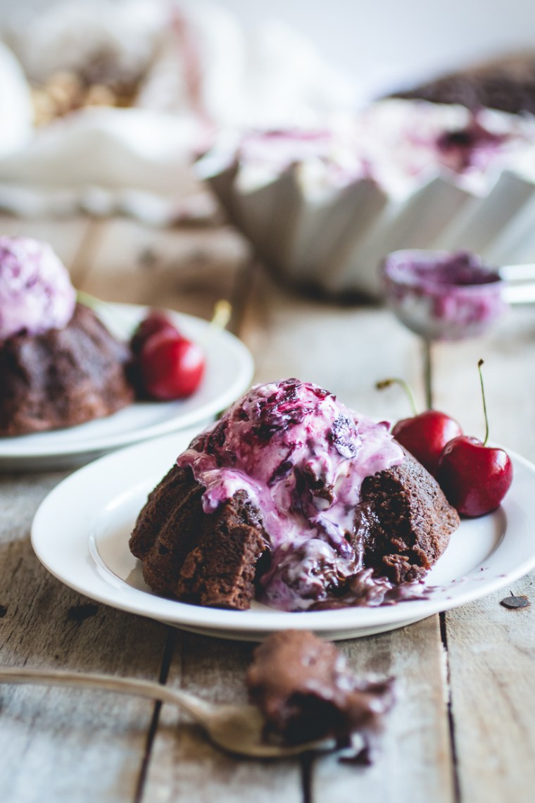 NUTELLA MOLTEN CAKES + NO-CHURN CHERRY CHEESECAKE ICE CREAM