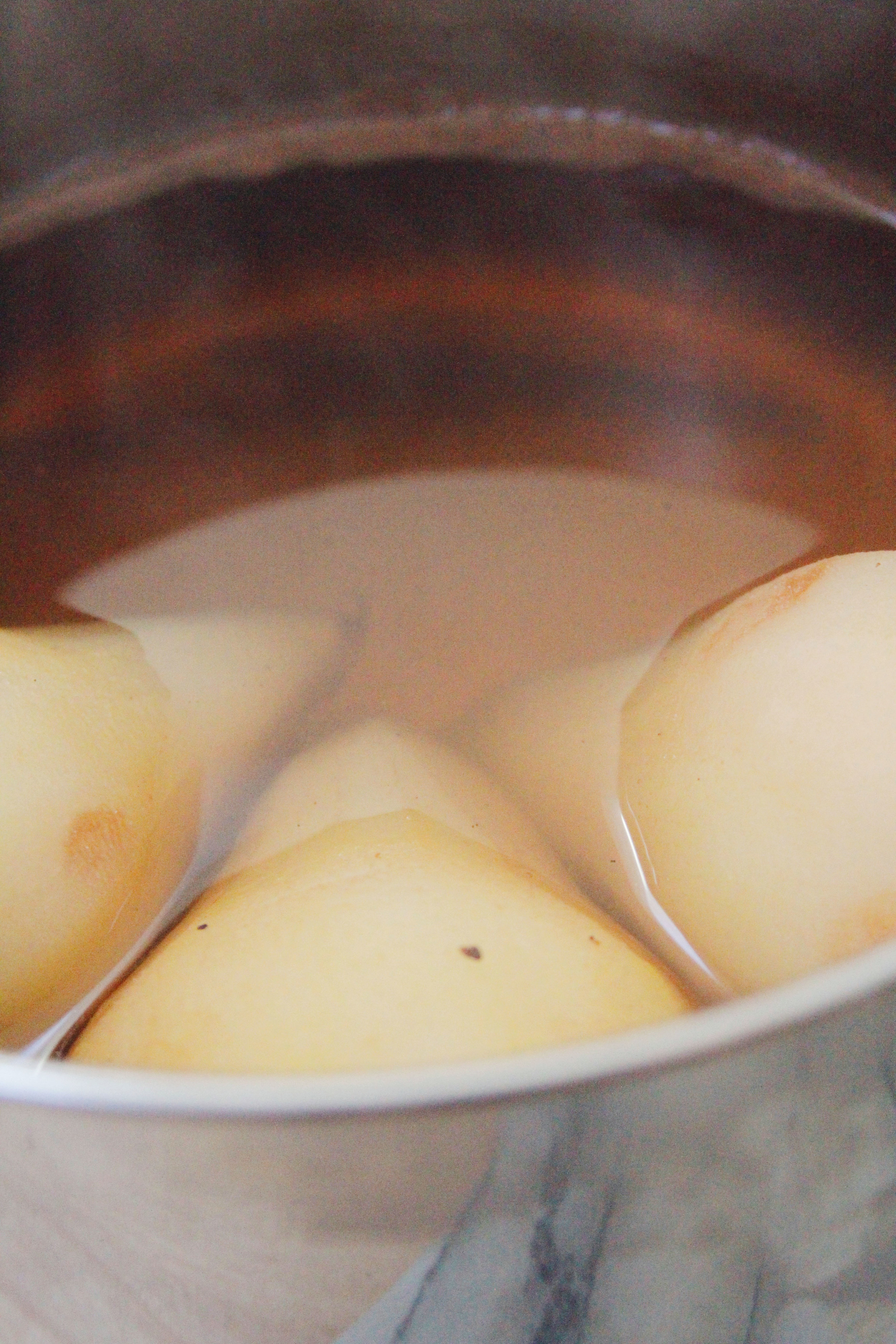 Chai poached pears // a little gathering