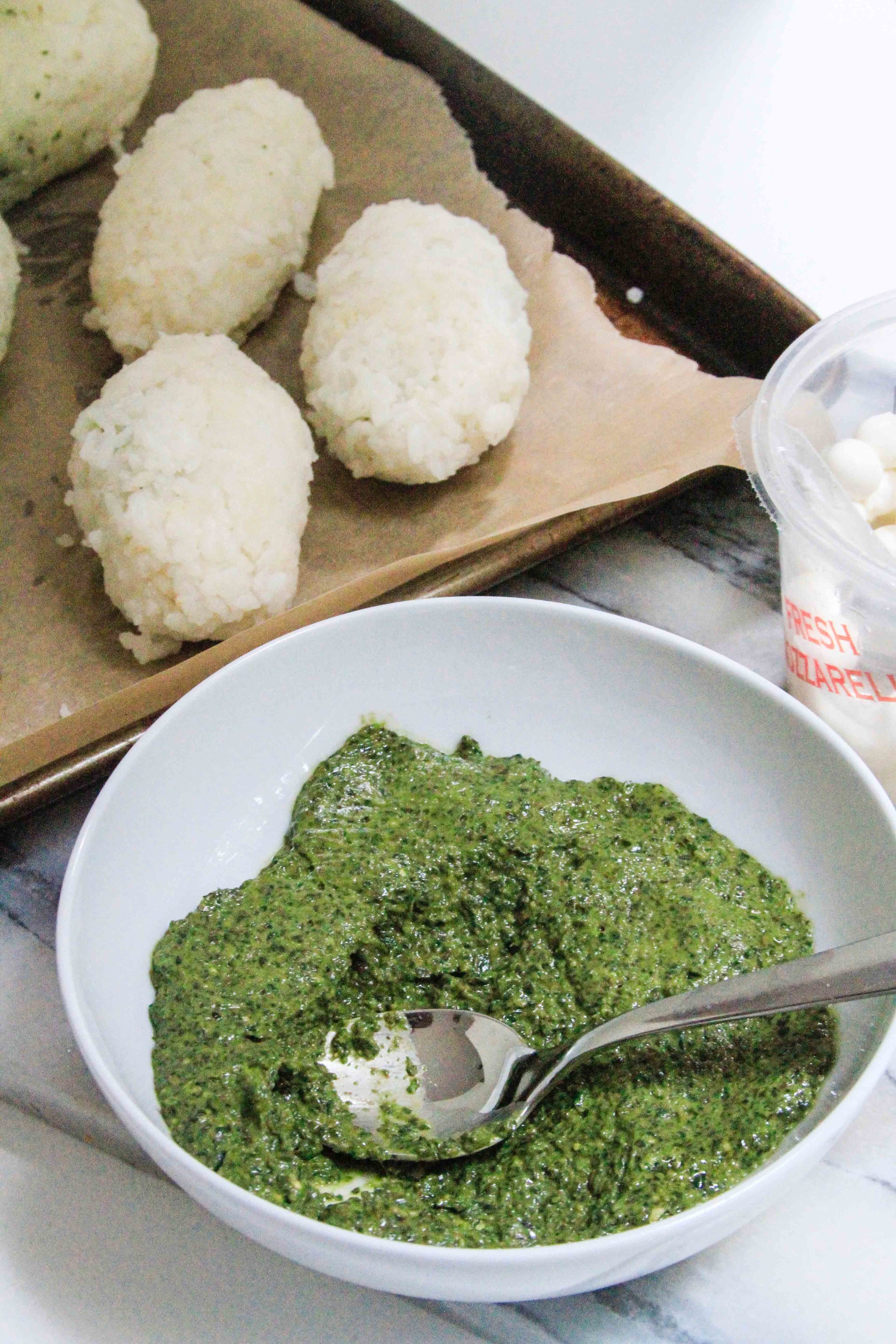 Herb pesto arancini