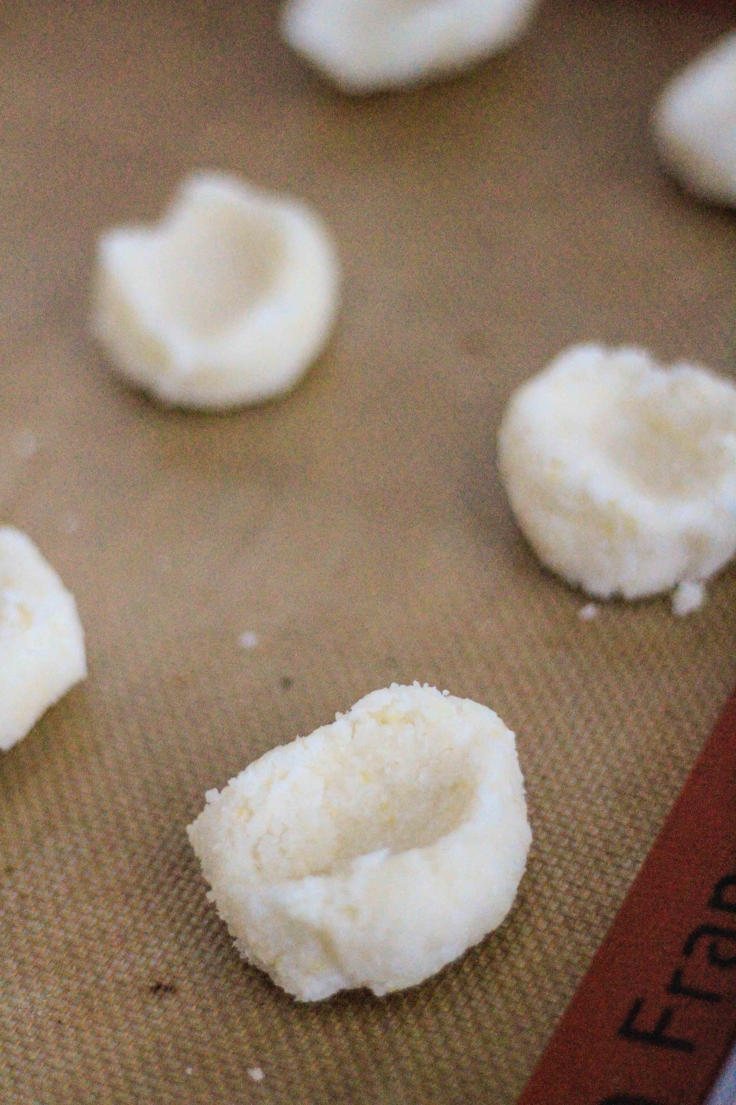 Lemon thumbprint macaroon cookies