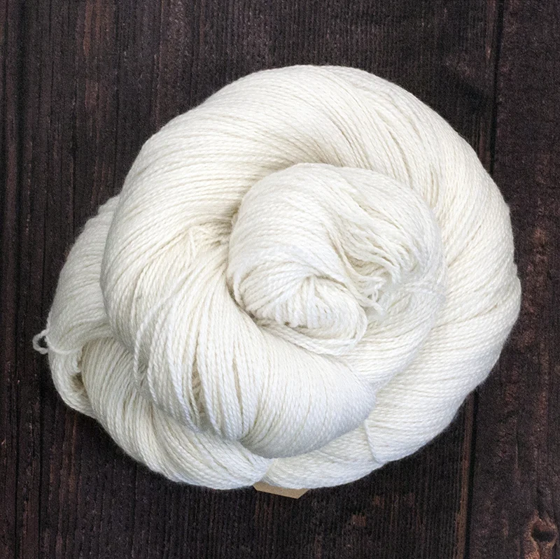 Type 49010 Baby Silk Lace 600 70% Baby Alpaca 30% Silk 100g Hanks 600m per 100g 2/12nm