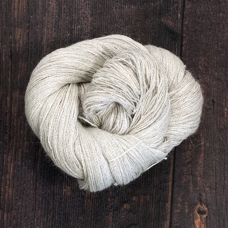 Type 49037 Angel Mist Lace 70% Natural Light Grey Alpaca 20% Silk 10% Cashmere 100g Hanks 800m per 100g 2/16nm