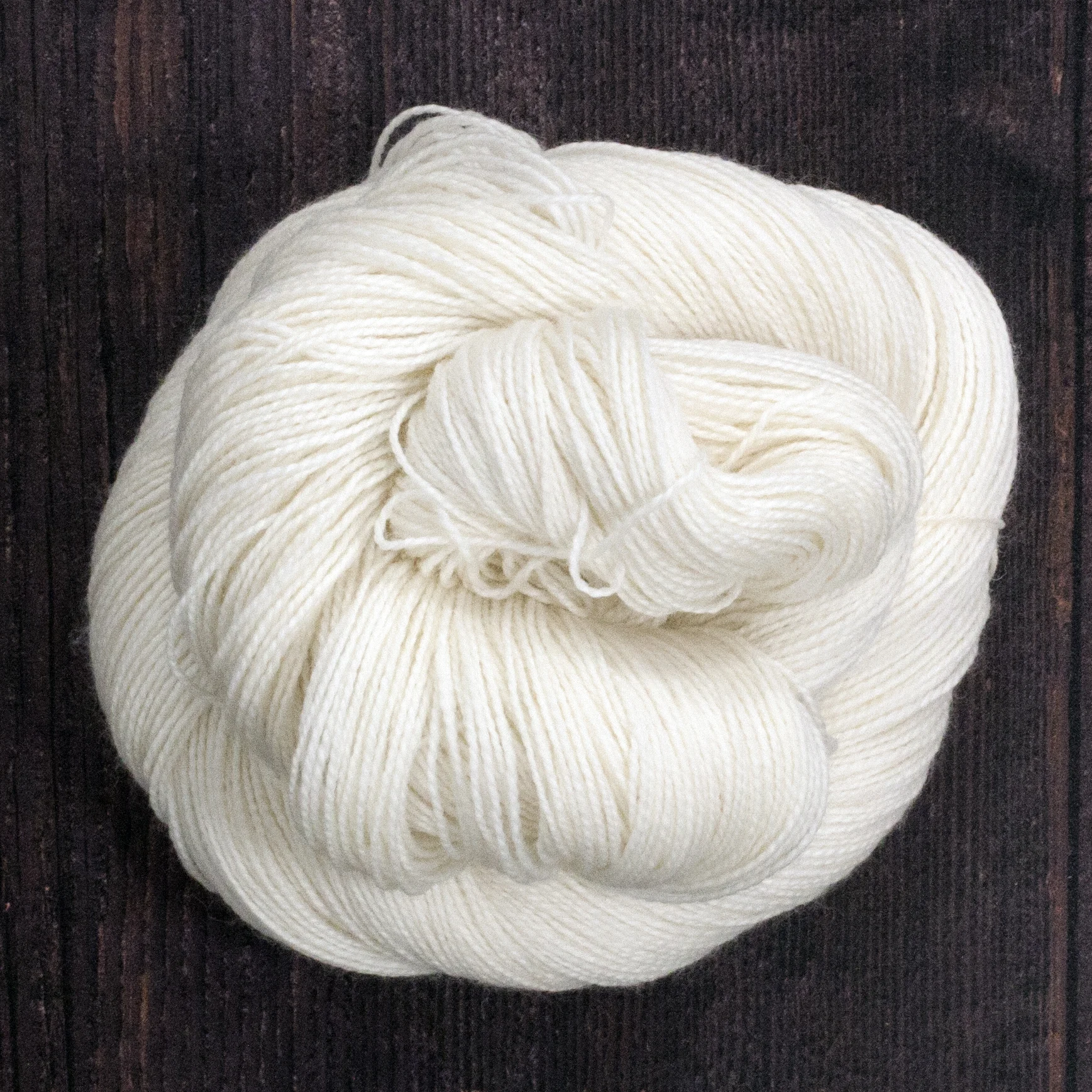 Type 49101A Titanium 50s 75% Superwash Merino Wool 25% Nylon 50g Hanks 212m per 50g (425m per 100g) 2/8.5nm