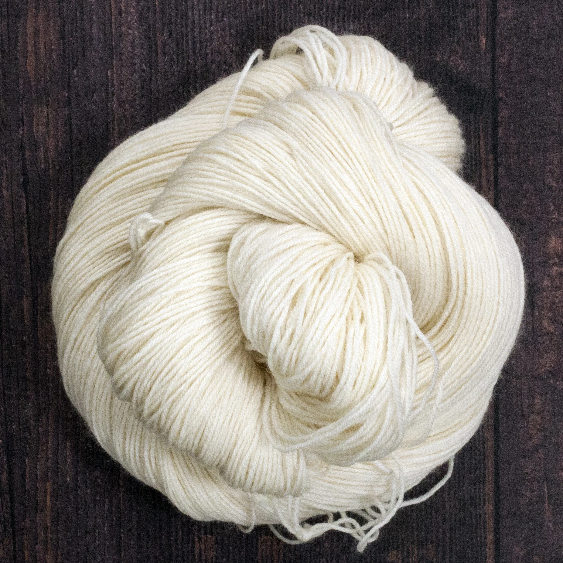 Type 49103PB BFL 4ply 50s 100% Superwash Bluefaced Leicester Wool 50g Hanks 200m per 50g (400m per 100g) 4/16nm