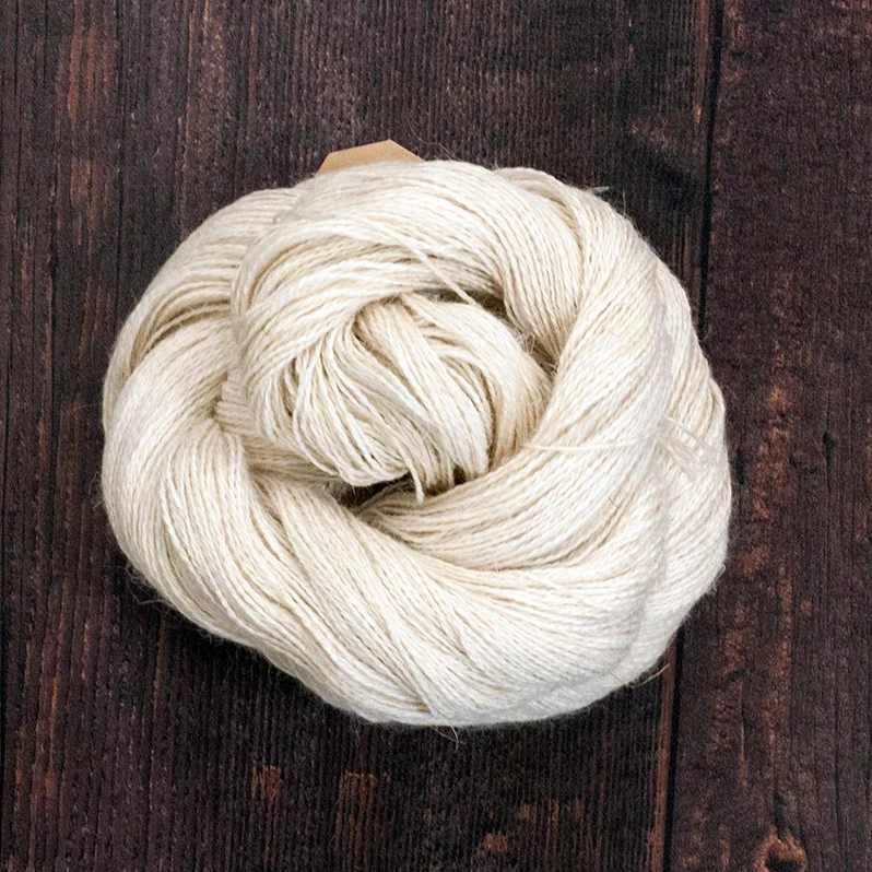Type 49041 Egyptian Lace 600 50% Baby Alpaca 25% Silk 25% Linen 100g Hanks 600m per 100g 2/12nm