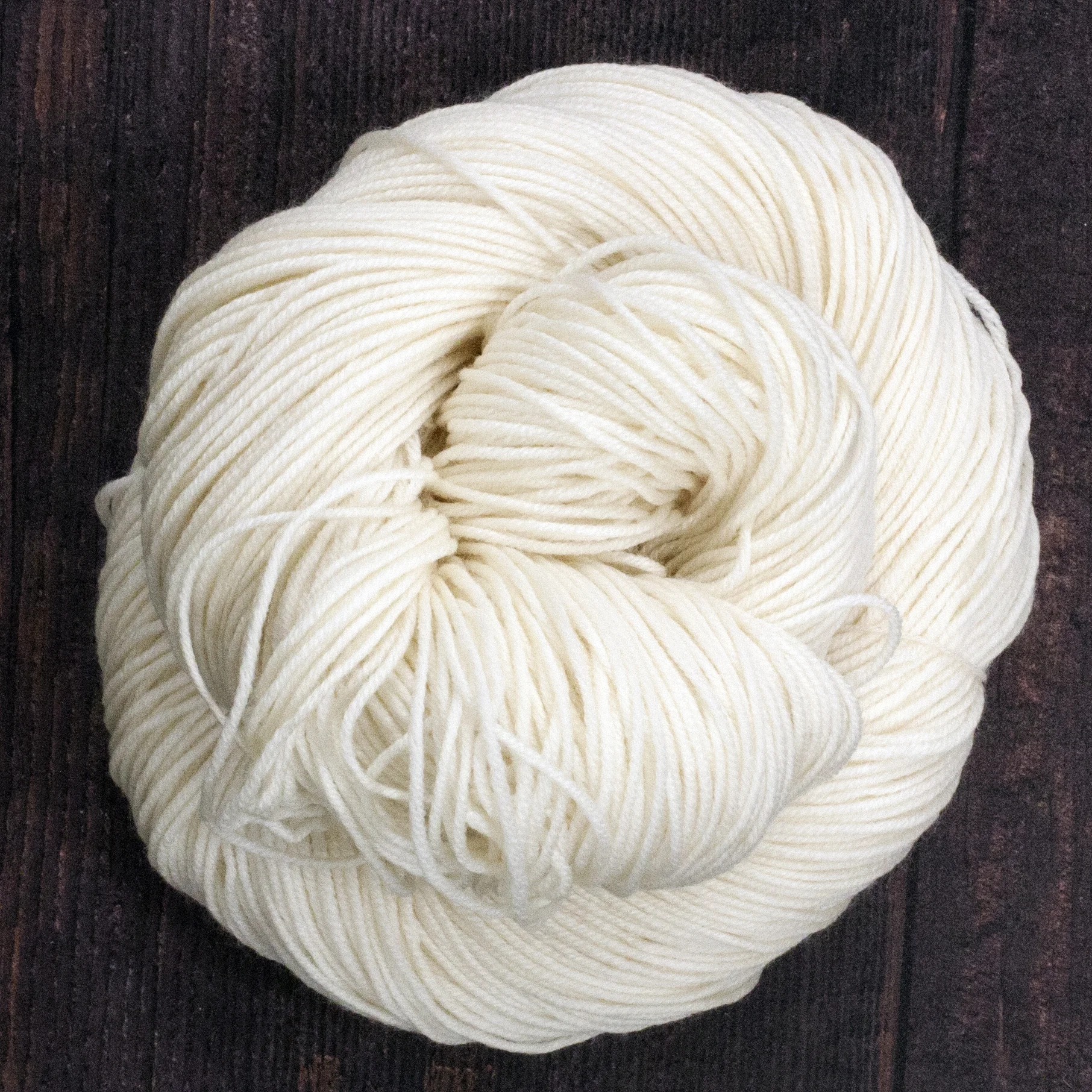 Type 49225A Crazy Eight DK 100% Superwash Merino Wool Crazy Eight 50g Hanks 125m per 50g (250m per 100g) 4x2/20nm