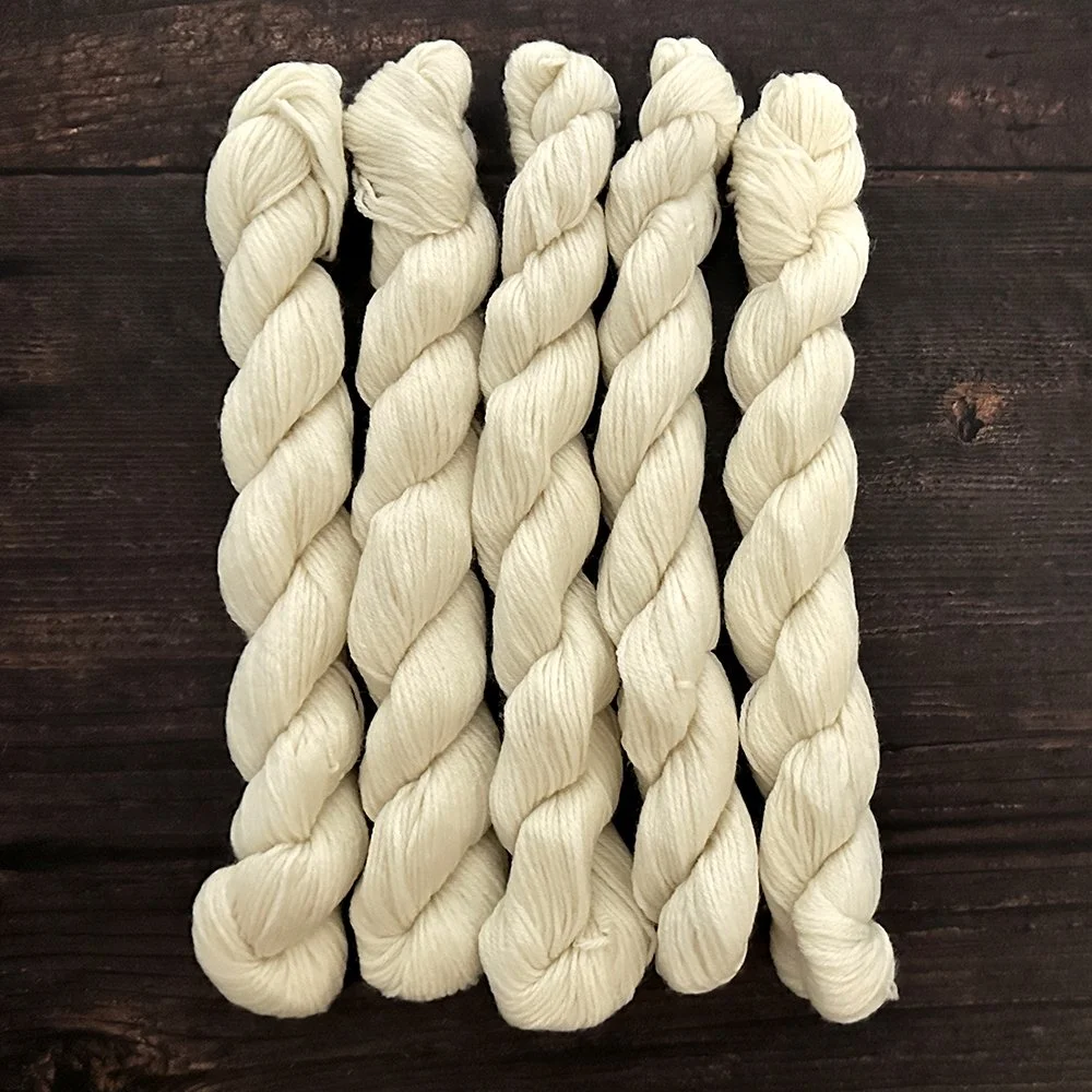 Boo 4ply Minis - Type - 49107m