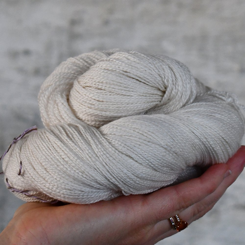 Lush Lace 600 - Type 49033