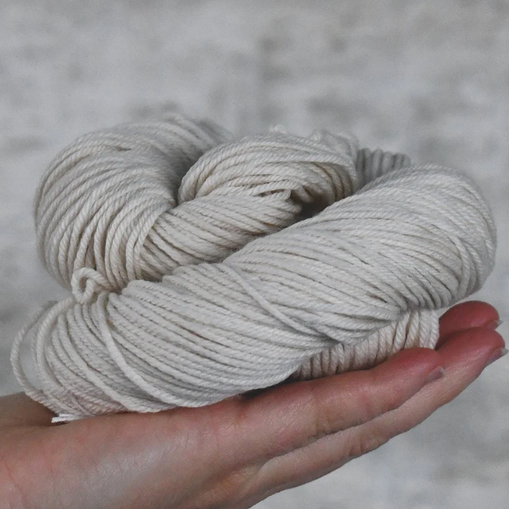 Fine Organic Worsted Type 49242