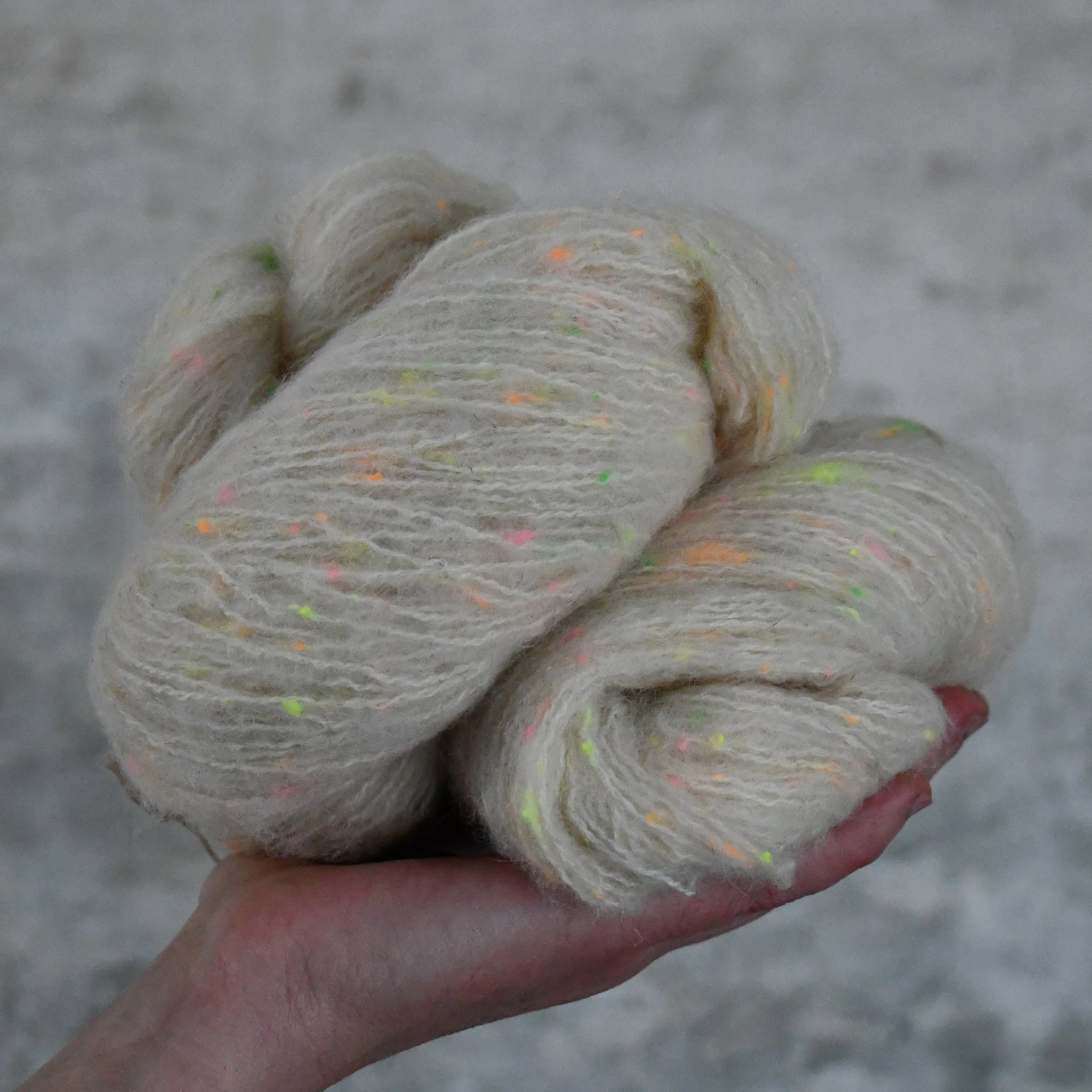 Neo Fluff Fingering - Type 59106