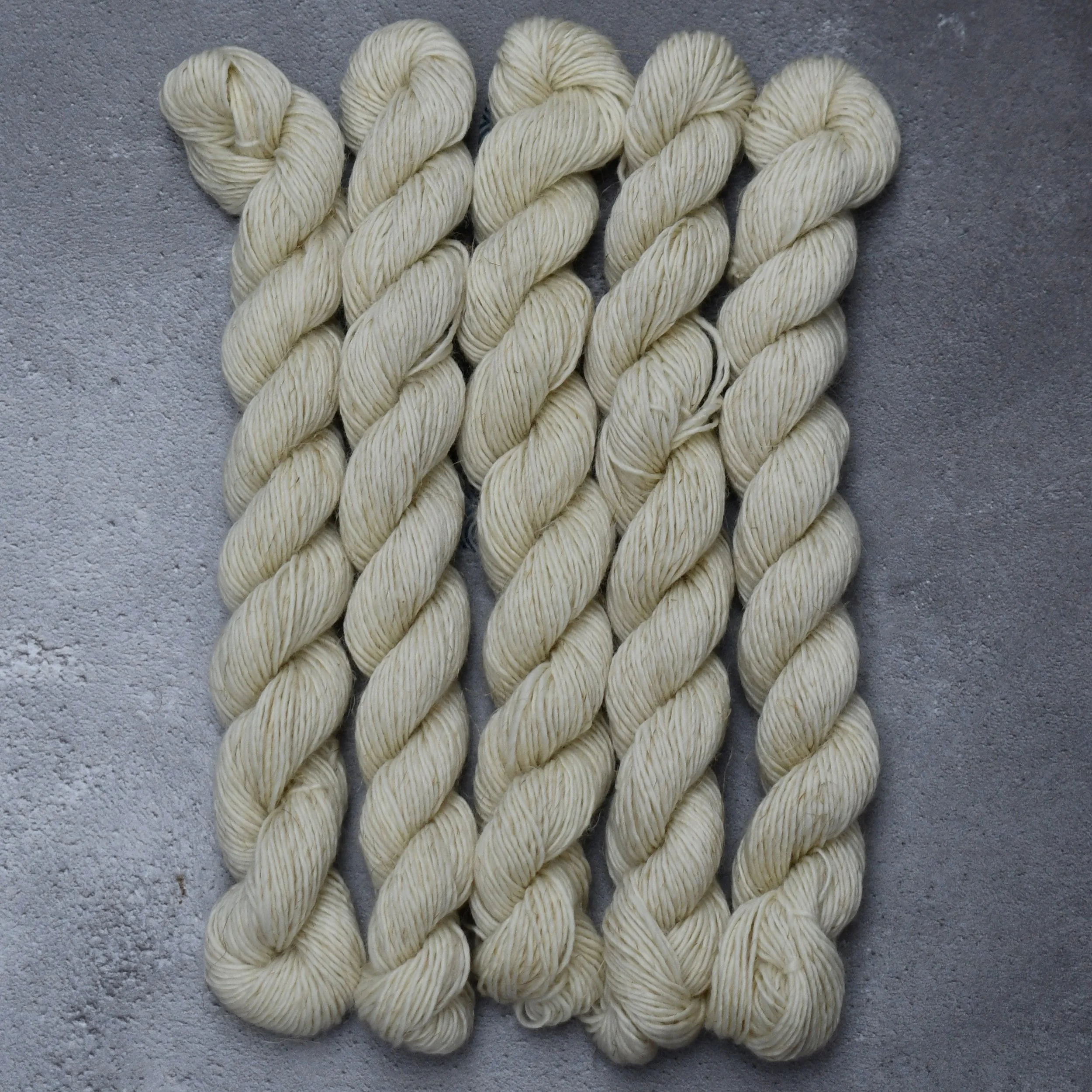 SWM Linen Singles Minis - Type - 49135m 