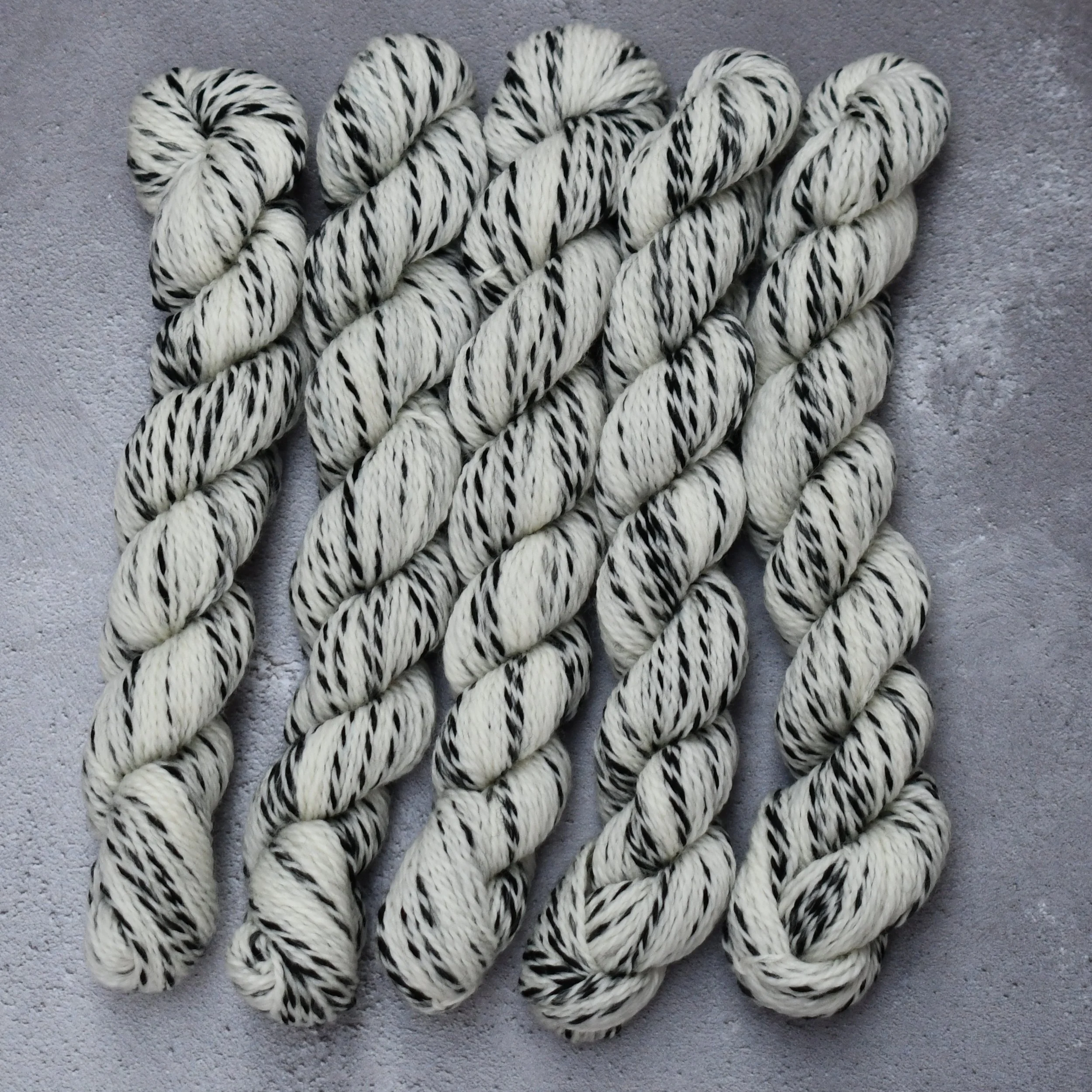 SW Zebra 4ply Minis - Type - 49136m 
