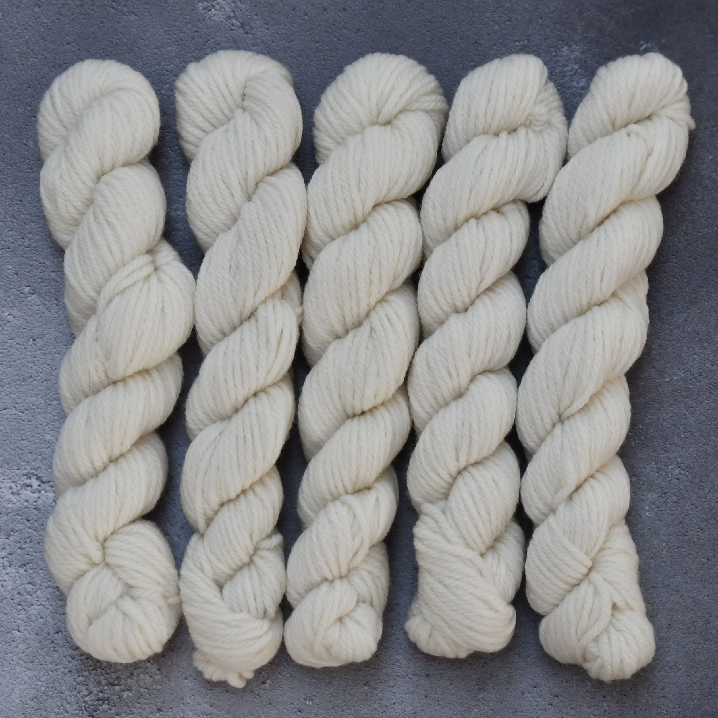 Fine 20.5 Mic Organic DK Minis- Type - 49243m 