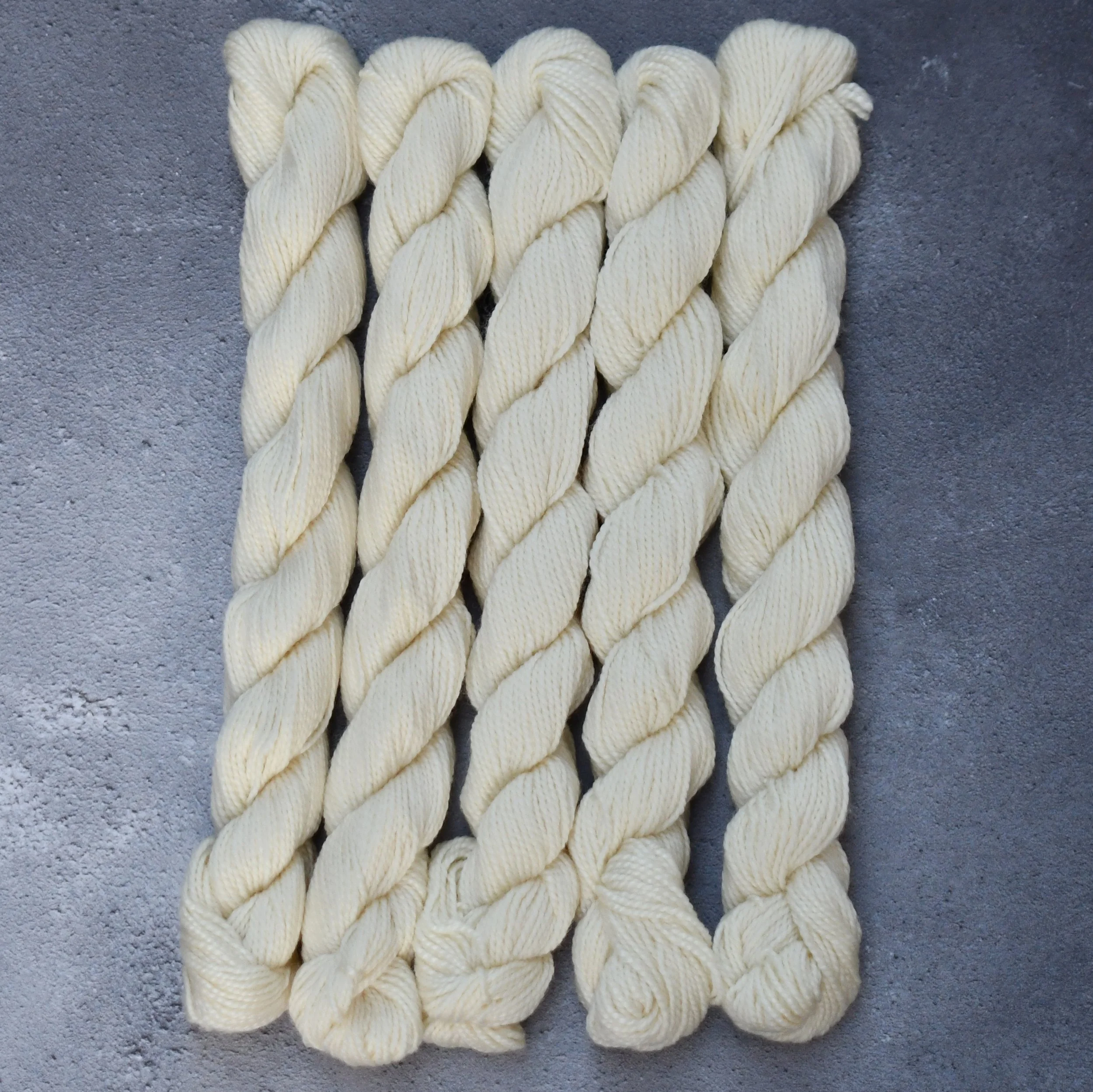 Diamond 4ply Minis Type 49175m