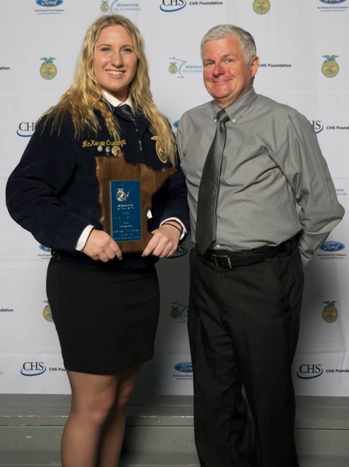 Goat Production McKenzie Cselovszki Sleepy Eye Sponsored by: Minnesota Veterinary Medical Foundation