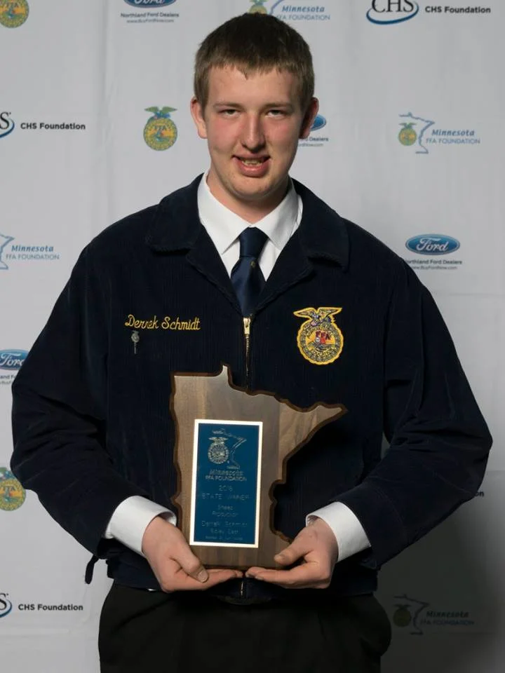 Sheep Production Derrek Schmidt Sibley East Sponsored by: Curt Youngs