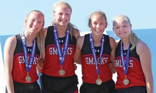 2018-19 MN Track & Field 4X200 Meter Relay GMLOKS - Anika Reiland, Hailey Hind, Lauren Buchholtz & Riley Queensland