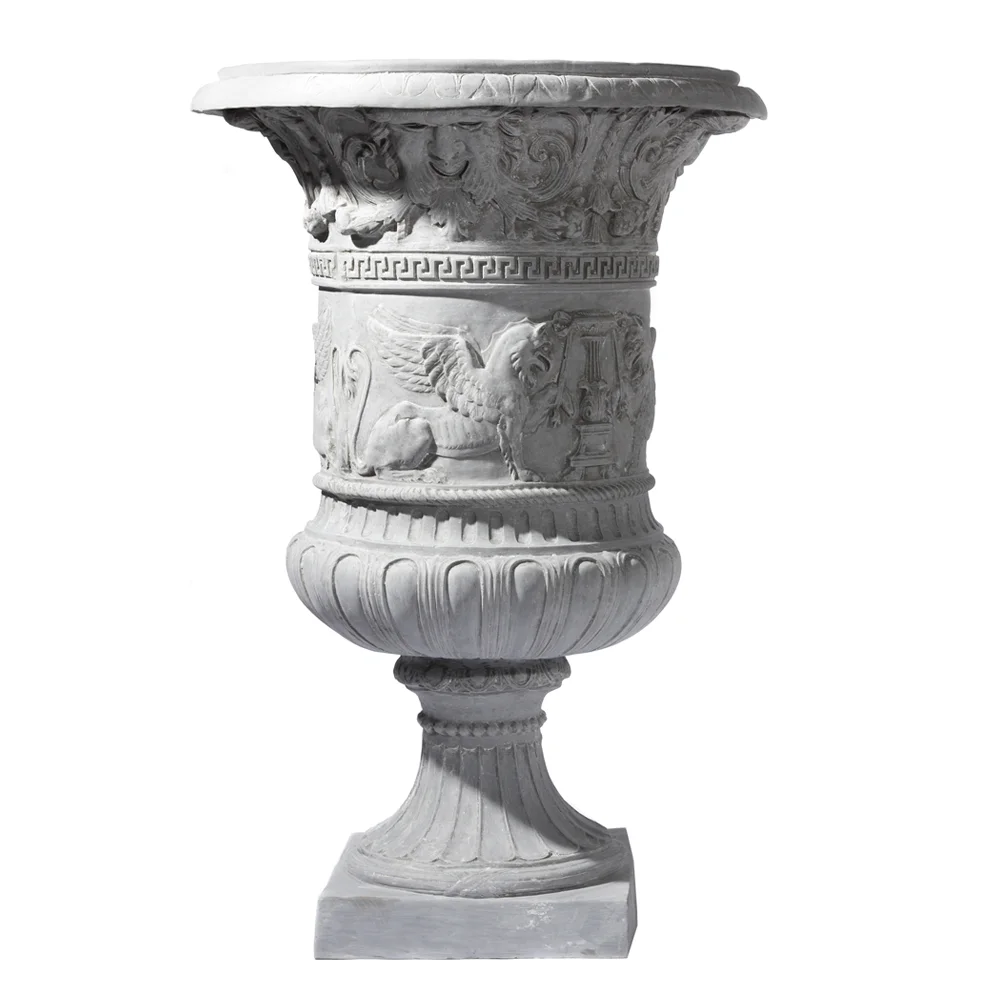 Majestic Urn