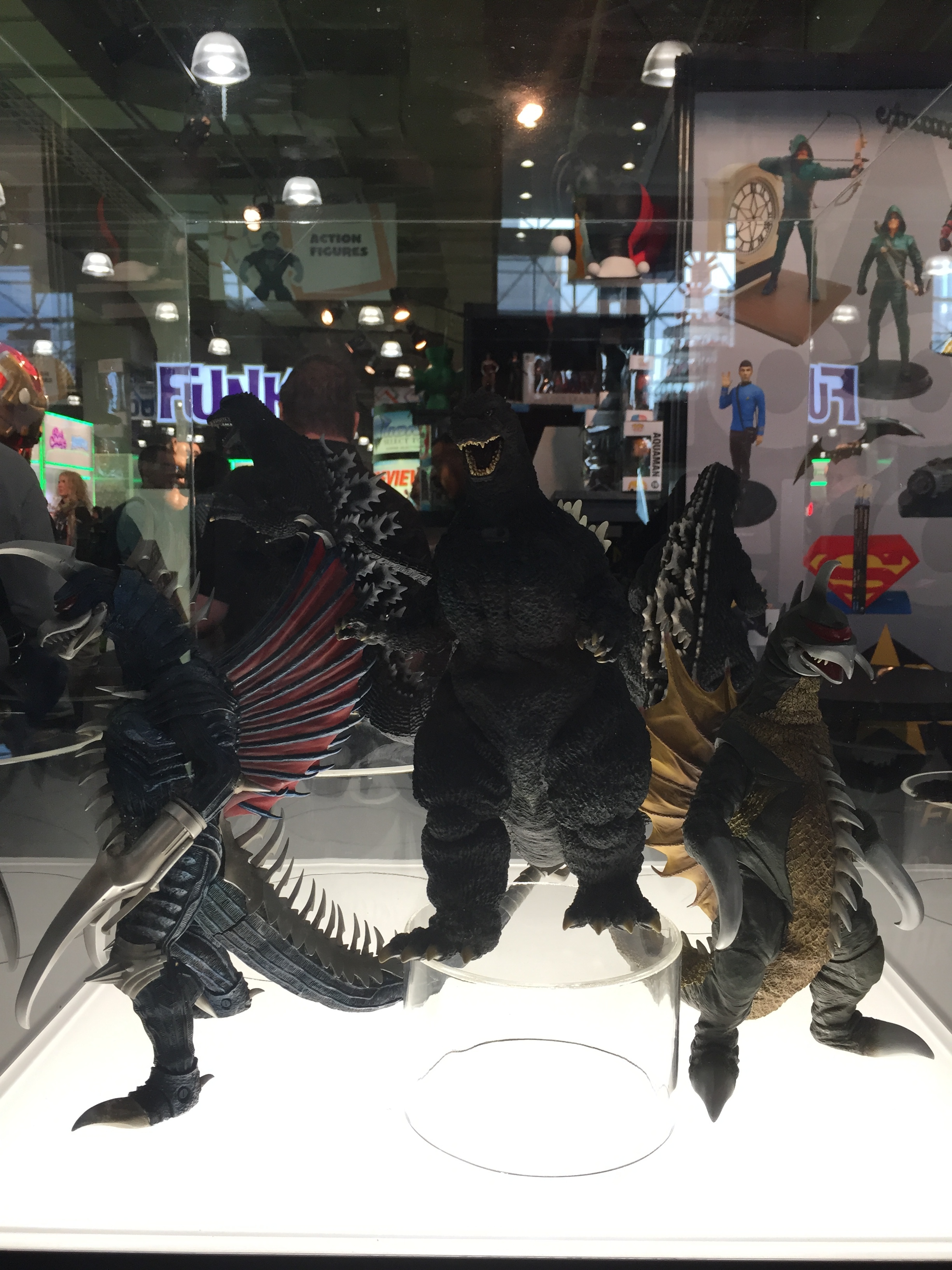 Group shot, Sakai Godzilla'89, FW Gigan, Gigan'72, Godzilla'84, Godzilla'04