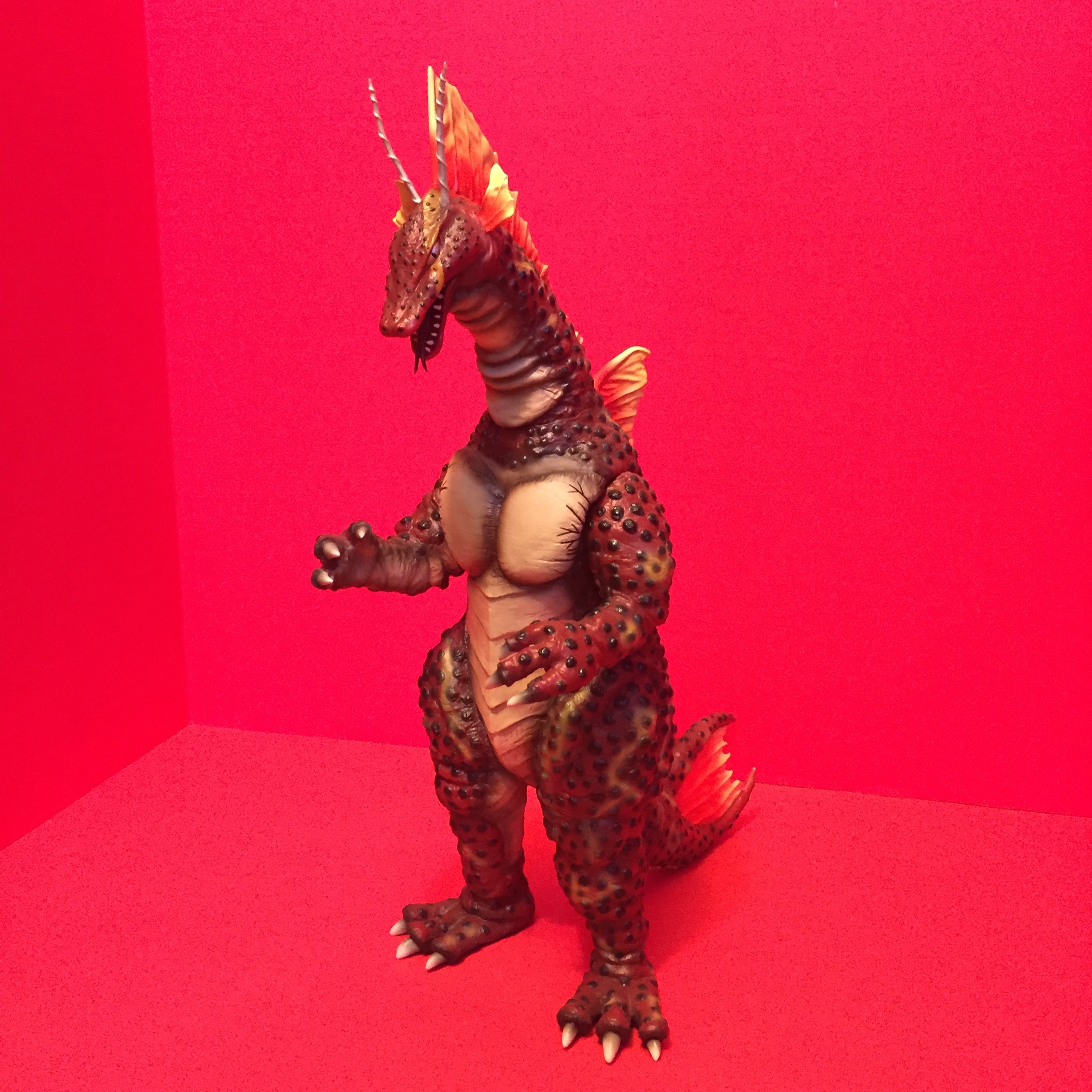 TITANOSAURUS 