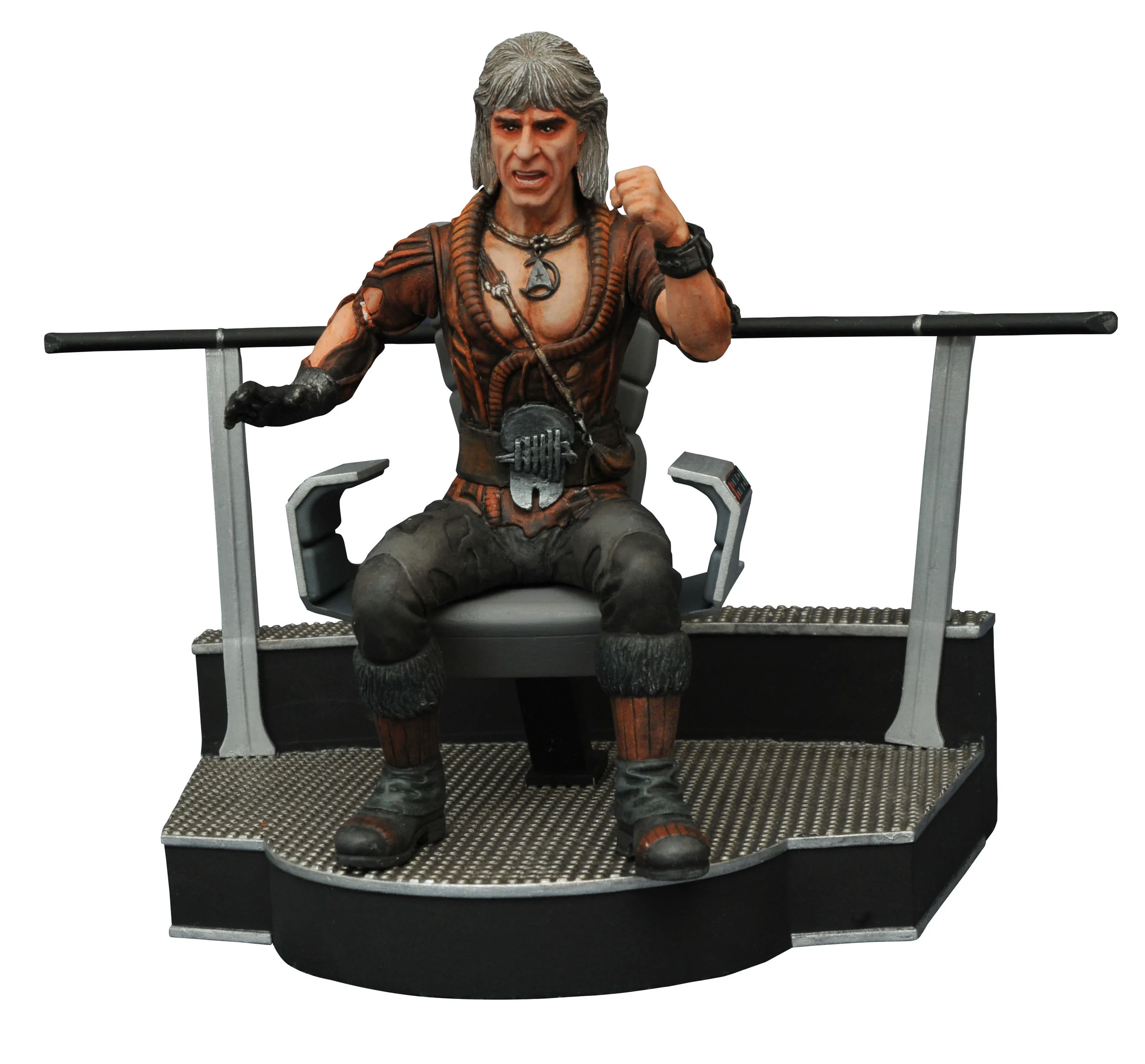 khanseated.jpg