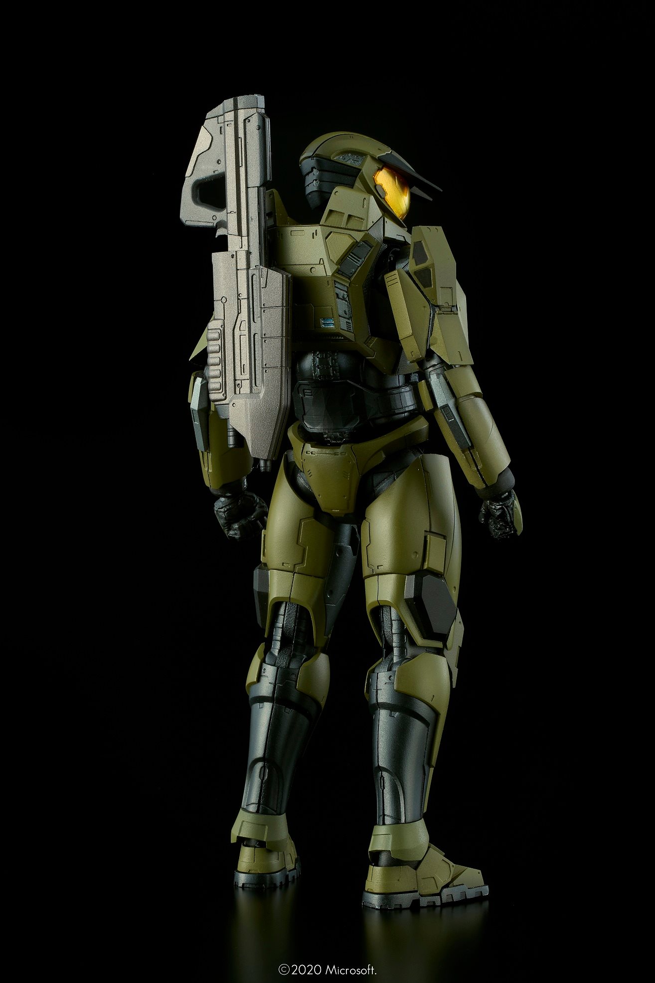 1000toysHaloMasterChiefE.jpg