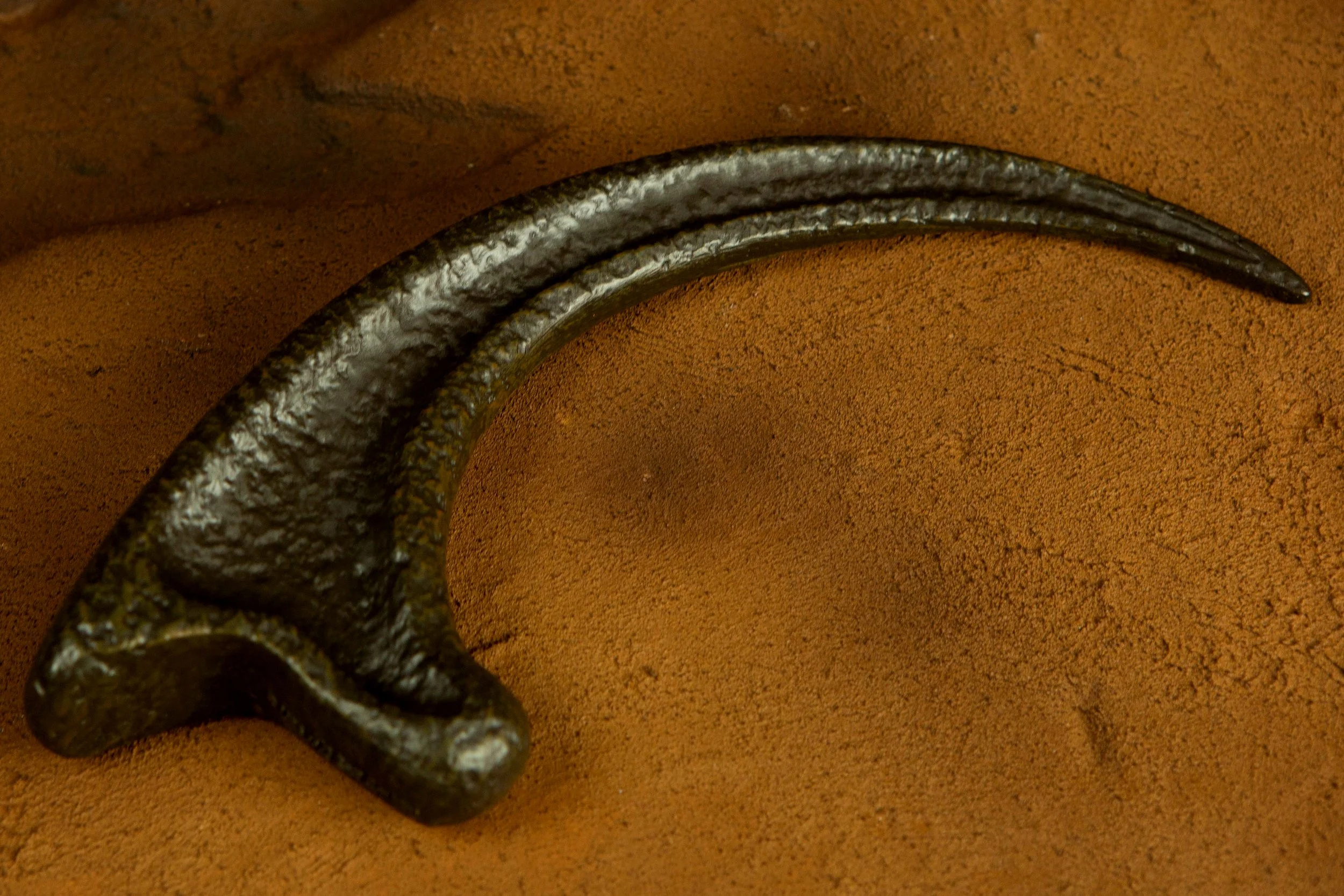 Jurassic Park Raptor Claw Prop Replica by Doctor Collector