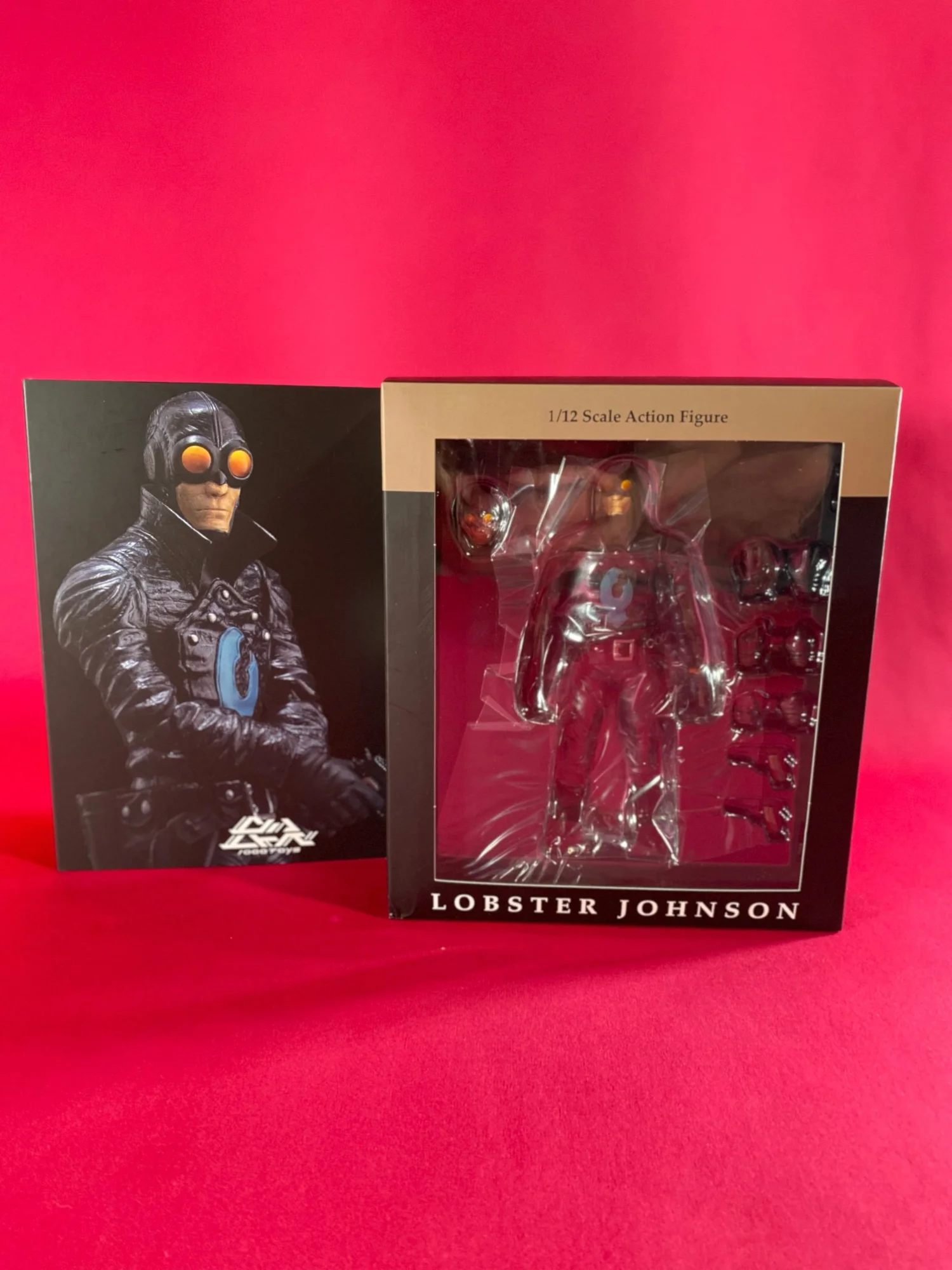 Hellboy Lobster Johnson 1/12th Scale Figure by 1000Toys — Vampire