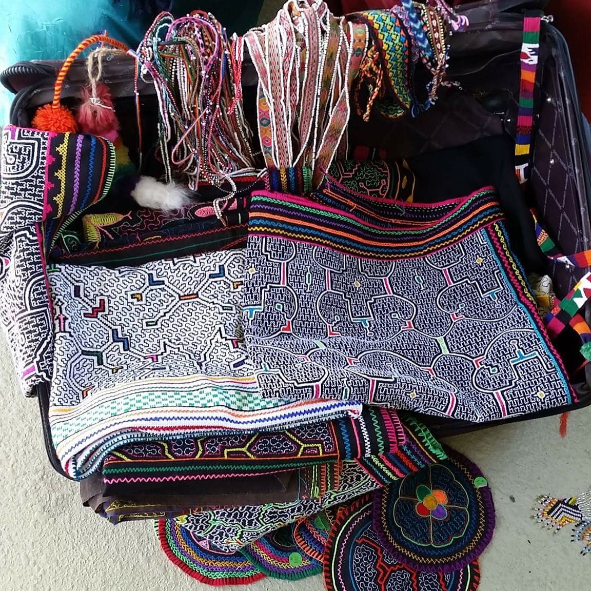 Peruvian handcrafted indigenous textiles