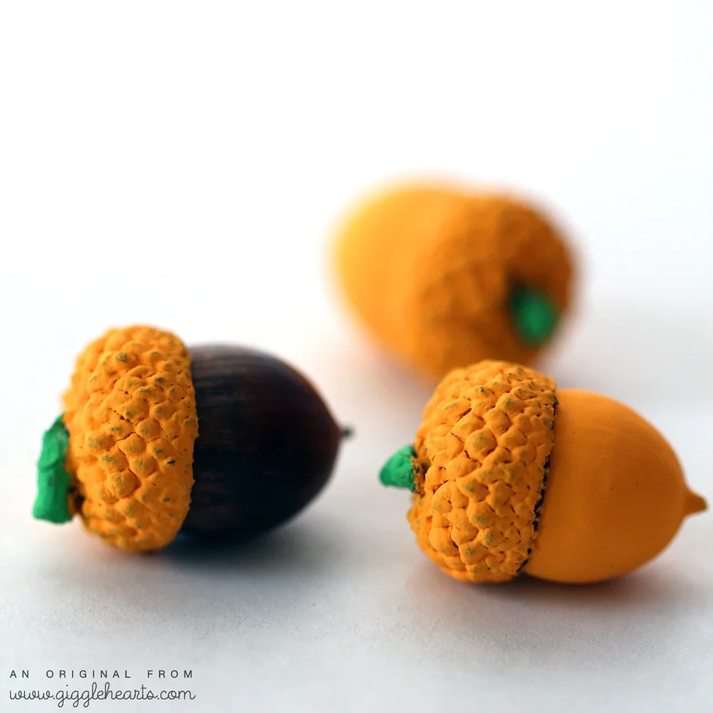 Painted Acorn Pumpkins : a fun and easy DIY for Halloween and Thanksgiving | from www.GiggleHearts.com