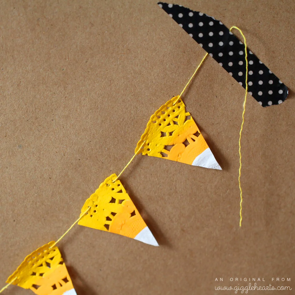 DIY Candy Corn Garland / the details / from www.GiggleHearts.com