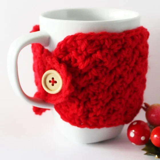 Christmas in July : cute crocheted cozies for your coffee or tea mug
