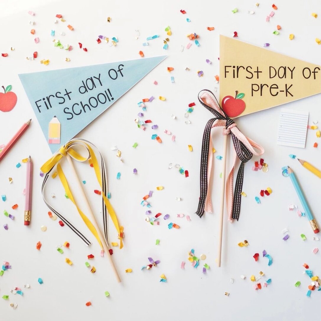 DIY Back to School Flags from @stacymaeandco