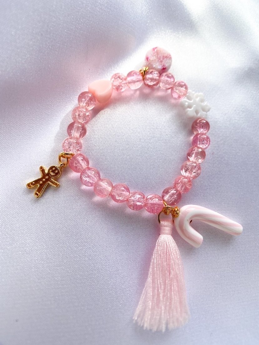 pink-gingerbread-dreams-bracelet-1.jpeg