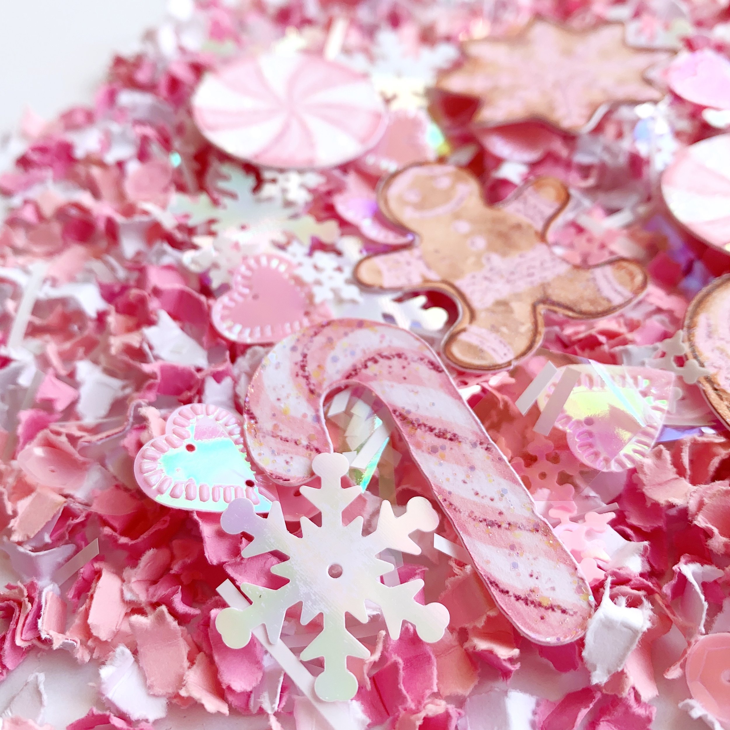 pink-gingerbread-party-confetti-3.jpeg