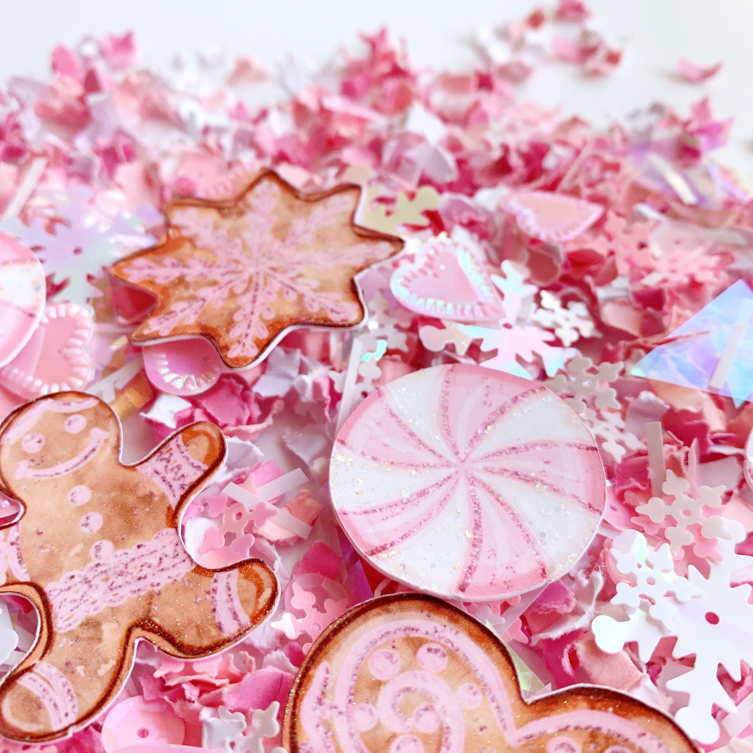 pink-gingerbread-party-confetti-2.jpeg