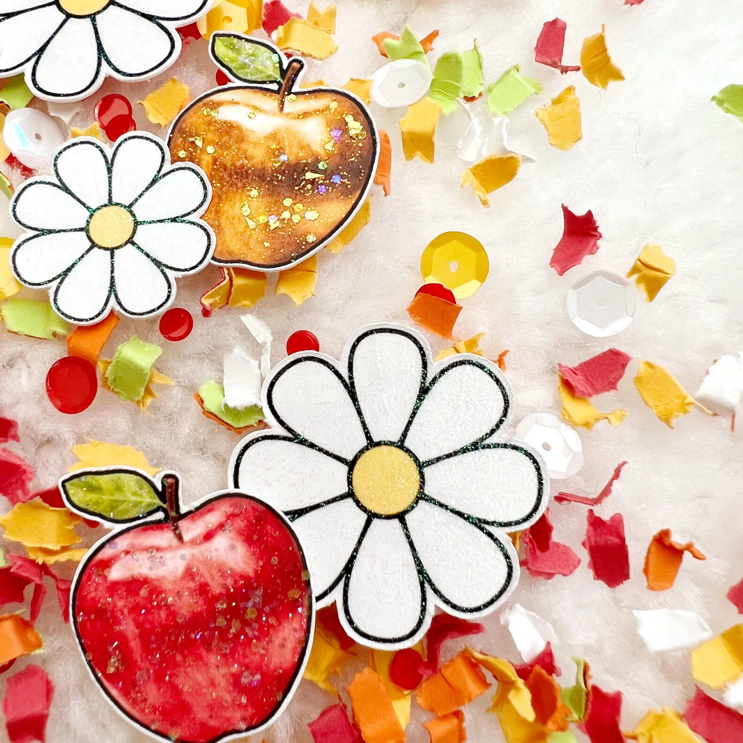 apples-daisies-confetti-5.JPG