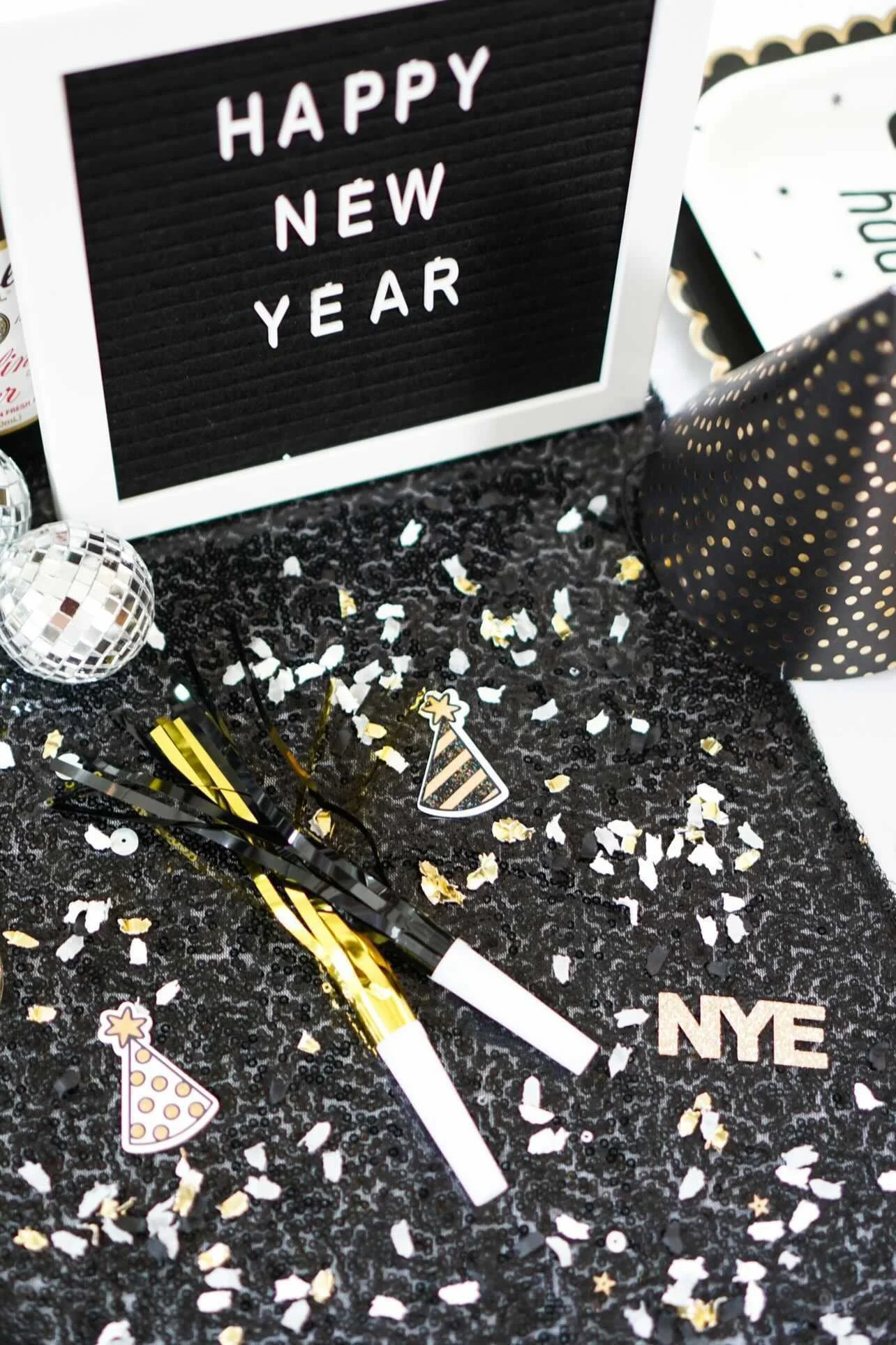 new-years-eve-confetti-7.JPG