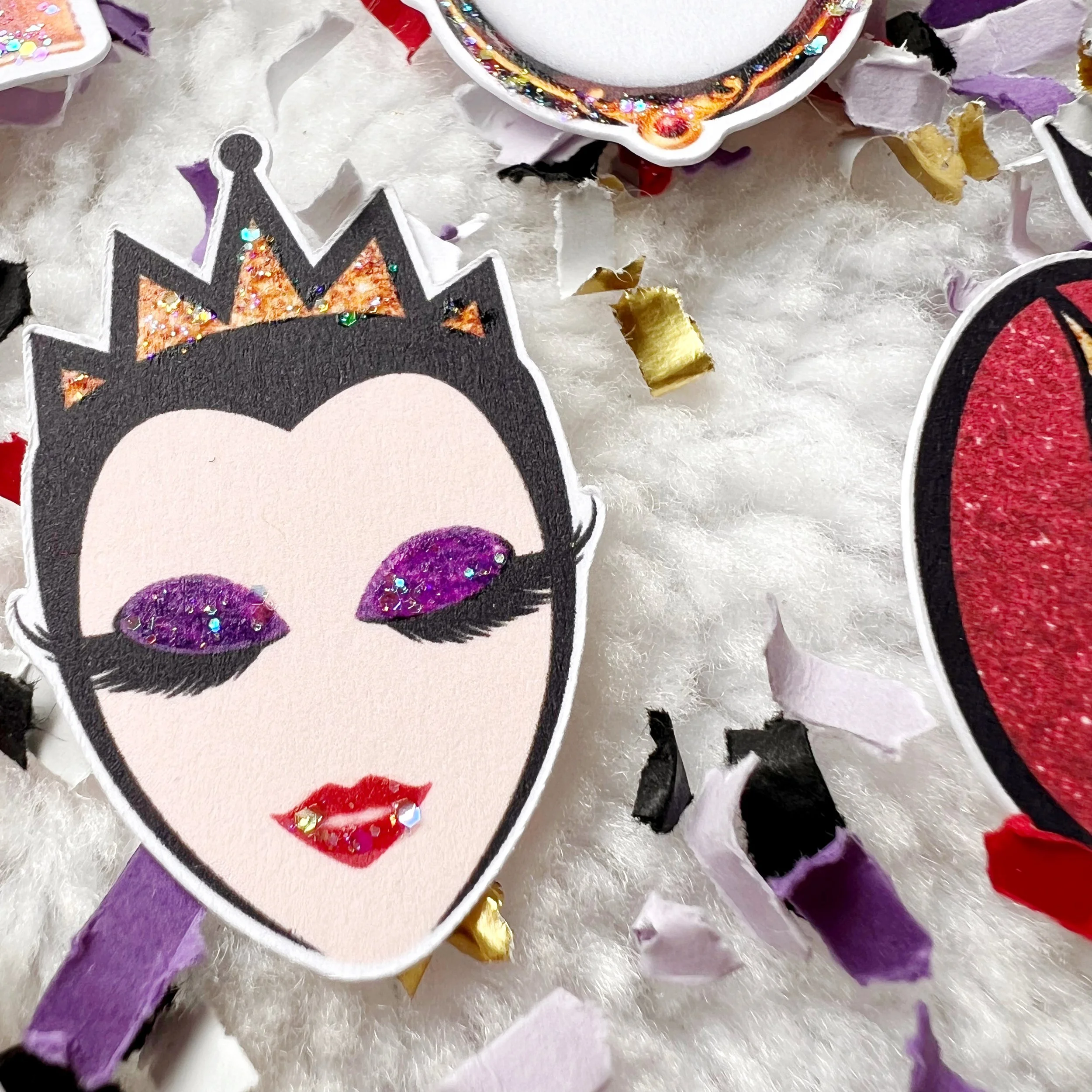 evil-queen-confetti-2.jpeg