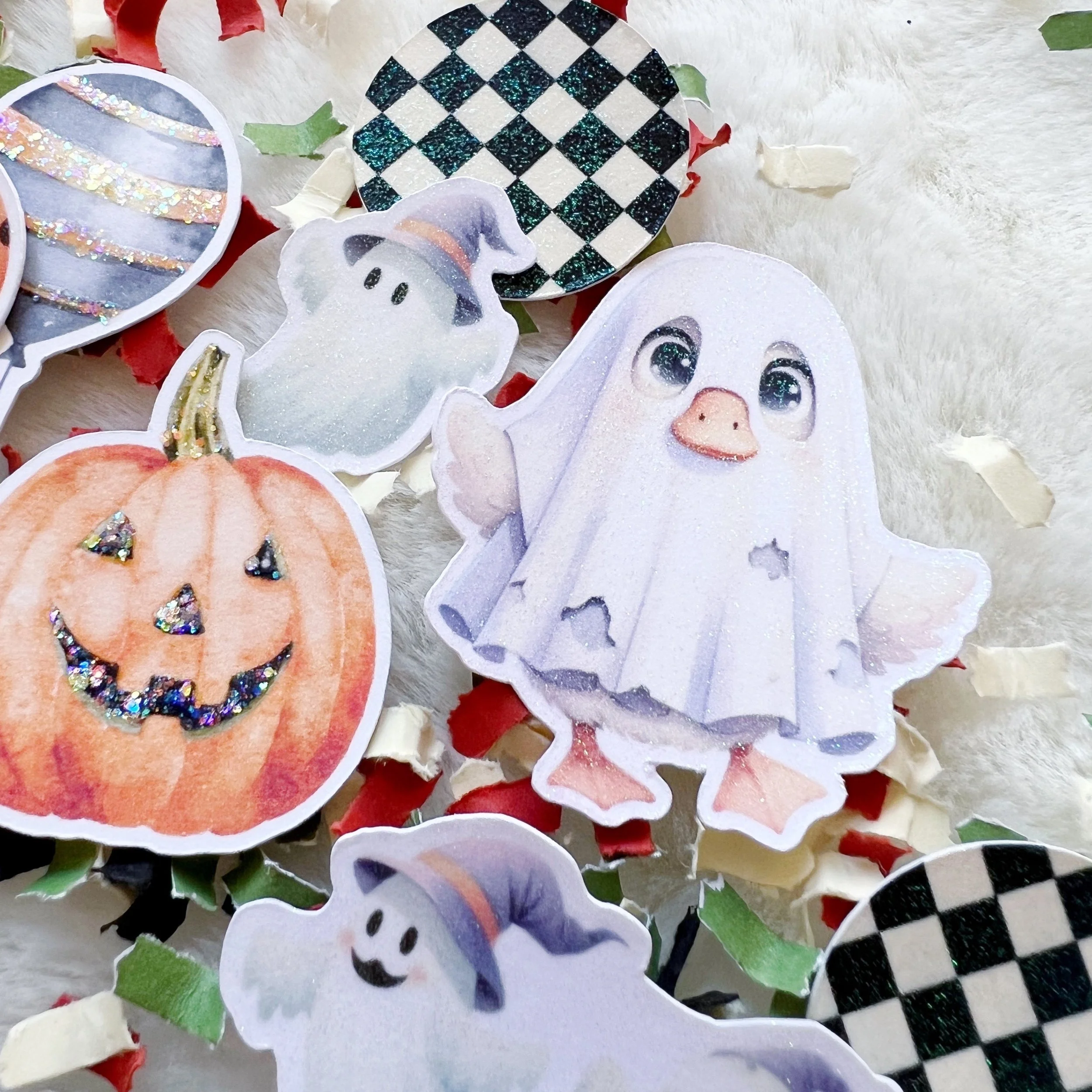 one-spooky-goose-halloween-confetti-sq4.jpeg