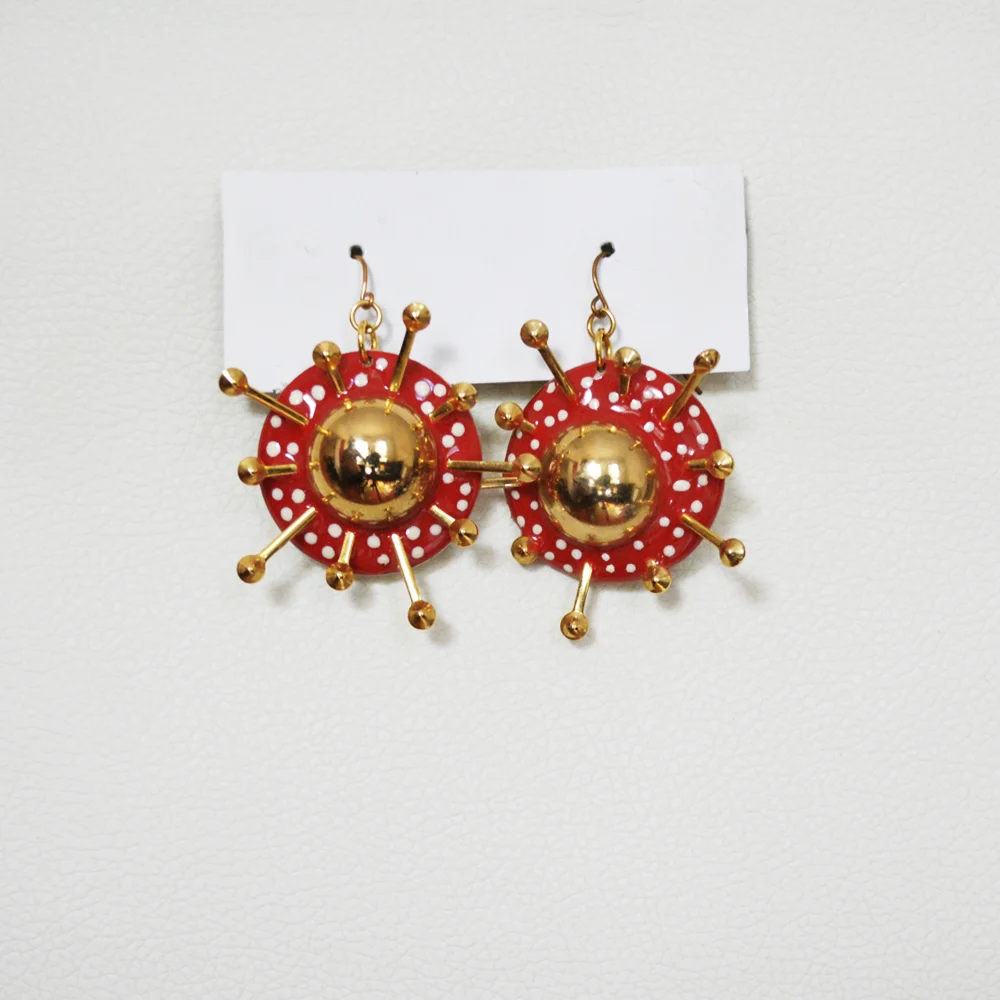 earring 130 white.jpg