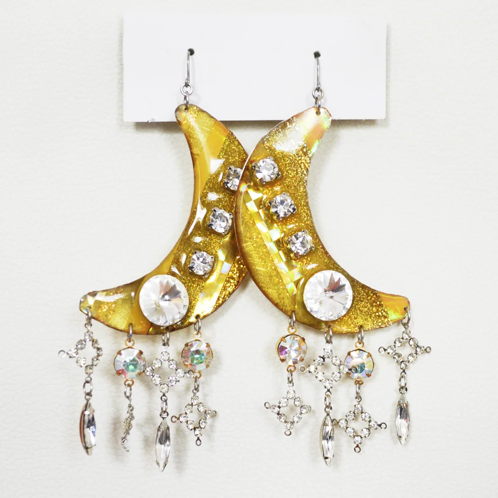 earring 147 white.jpg