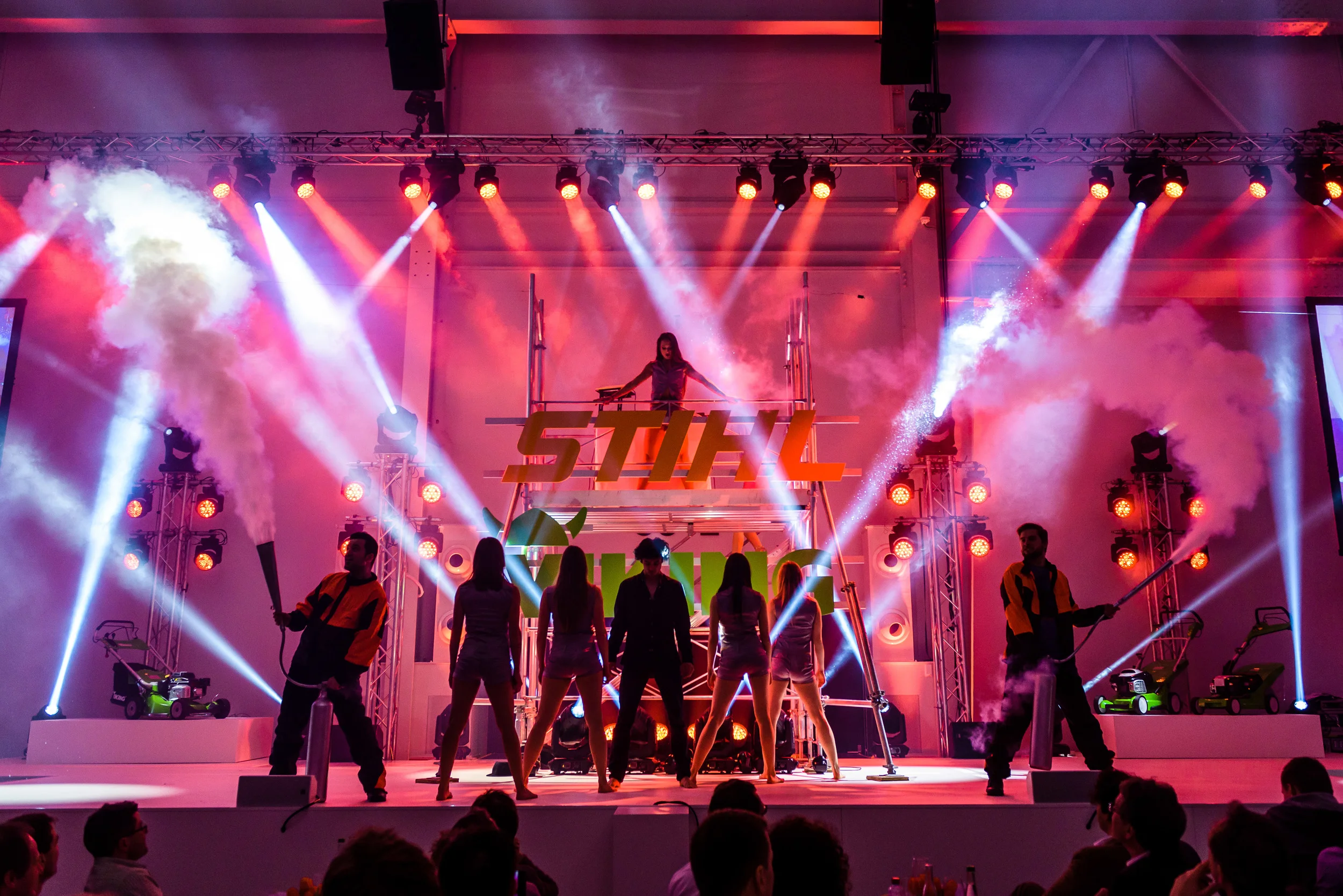 20 Jahre Stihl: Produktpräsentation mit einer «Industrial Fashion Show»