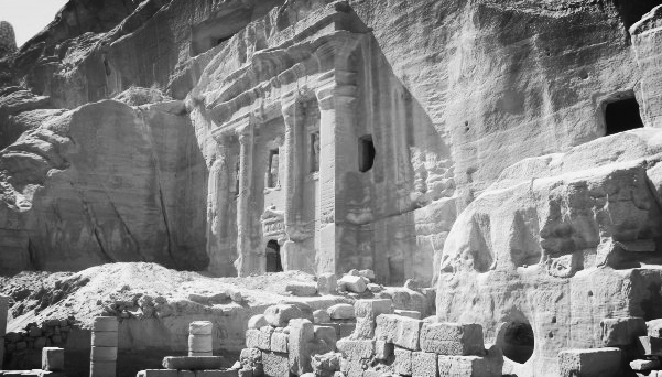 tomb in Jordan II.jpg