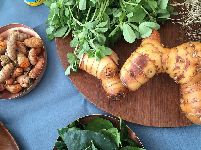  Lime leaves, turmeric, fenugreek and galangal