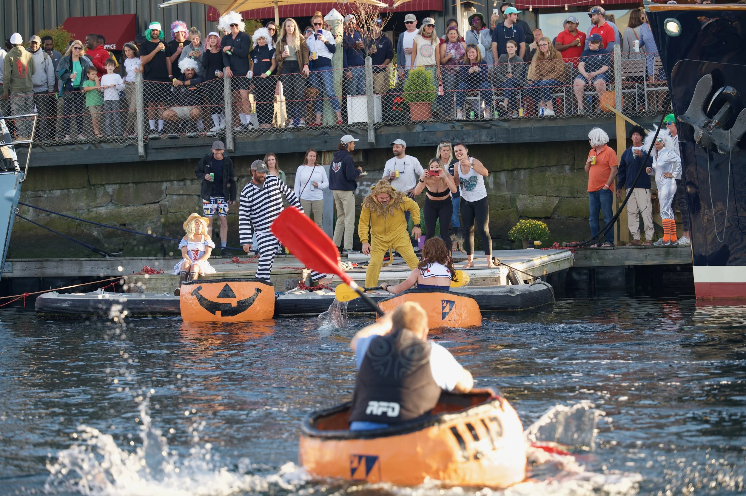 NEW! Ruxpinsrags custom Pummpkin boater Man Grows 910 Lbs. Pumpkin to Use as a Boat main image 2
