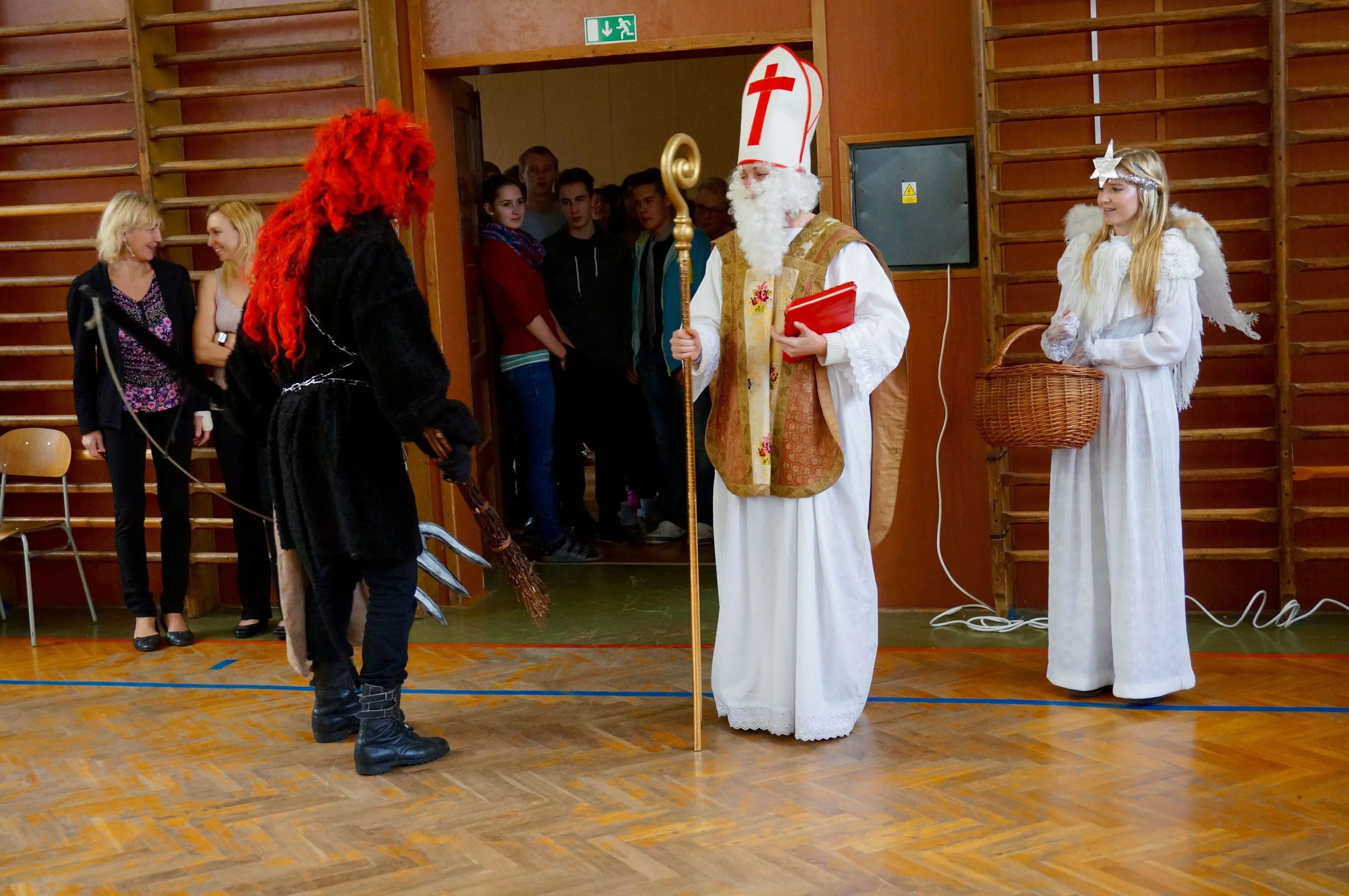 Tančířna Gymnázium 2014 - 47.jpg