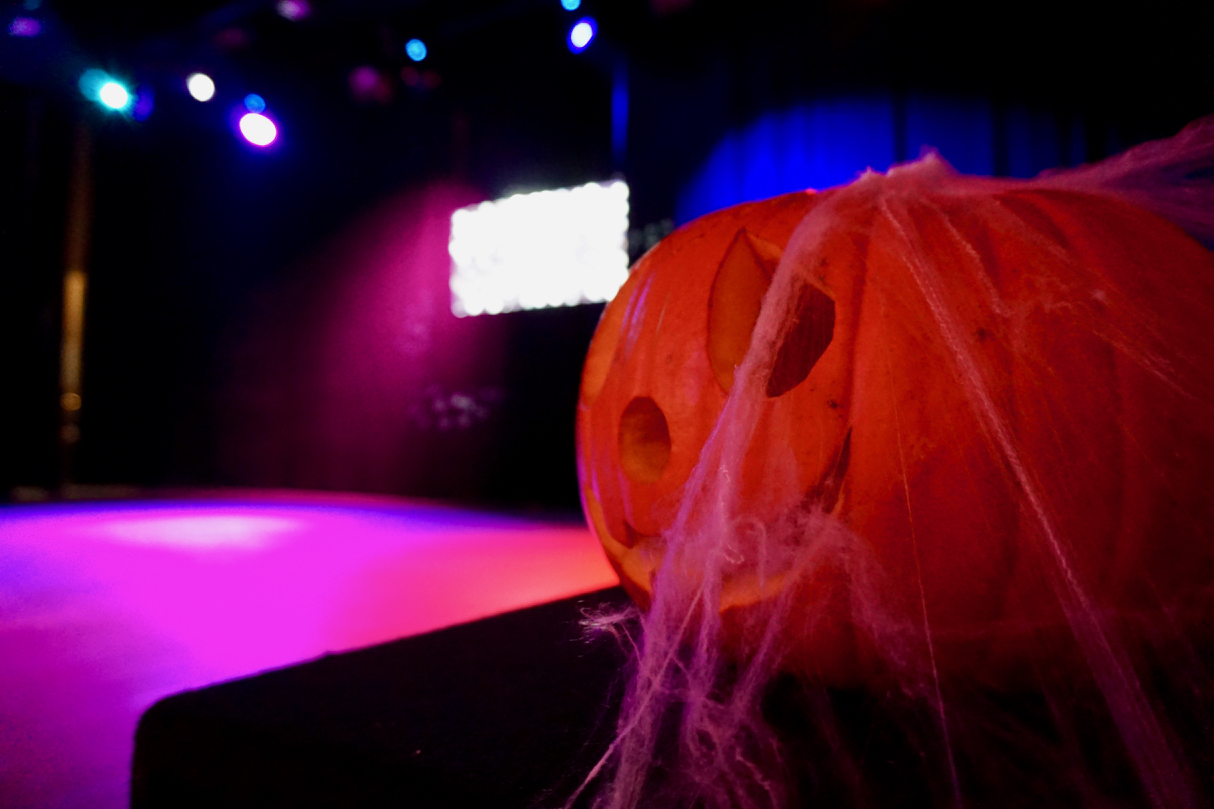 Halloweenská Pelhřimovská tančírna 2017 - 24.jpg